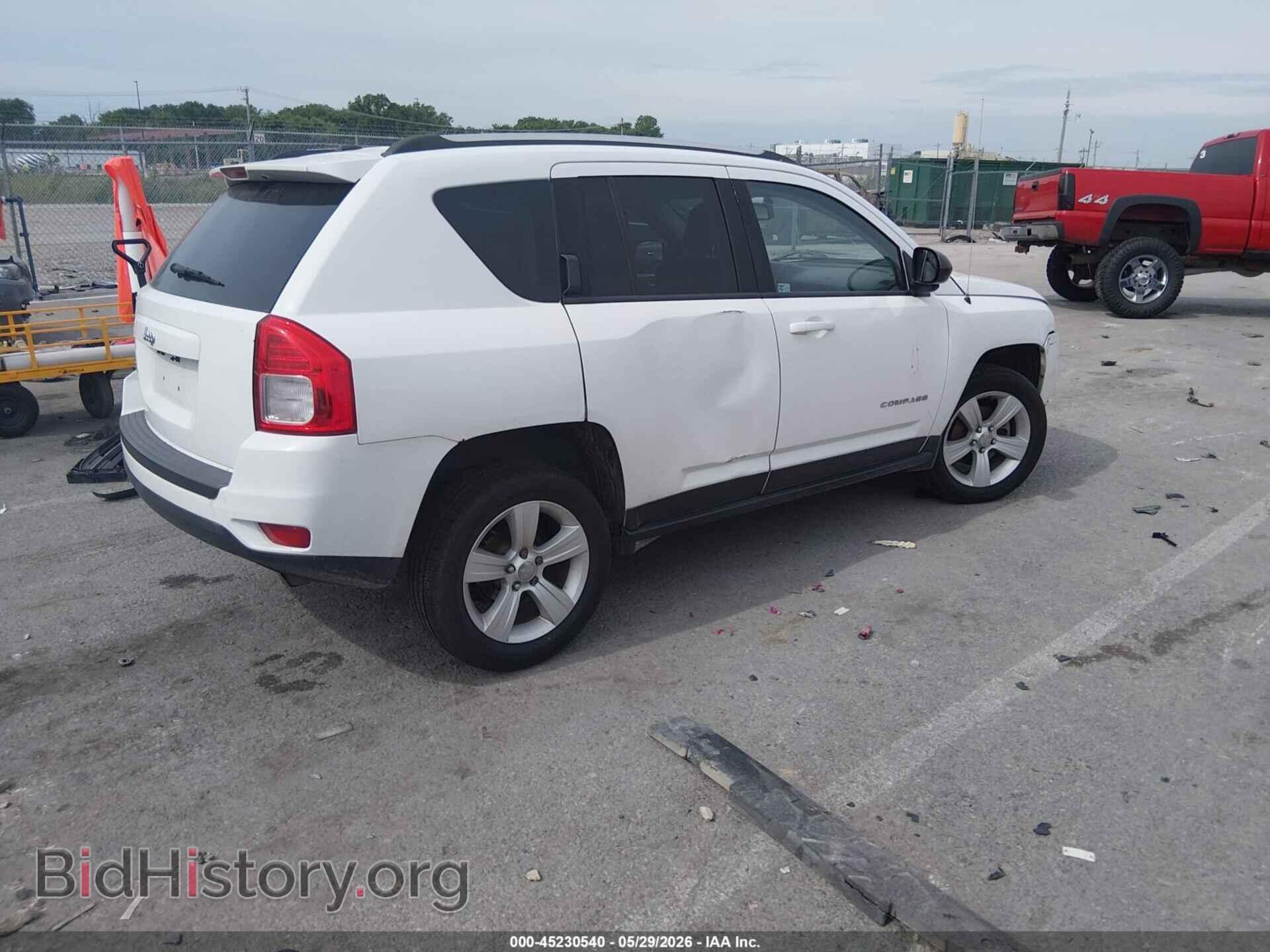 2013 JEEP COMPASS - VIN: 1C4NJDBB9DD231762 - Фото 2