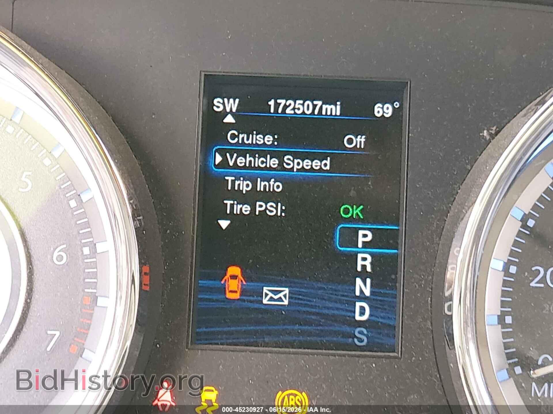 2014 CHRYSLER 300 - VIN: 2C3CCABG0EH280255 - Photo 15