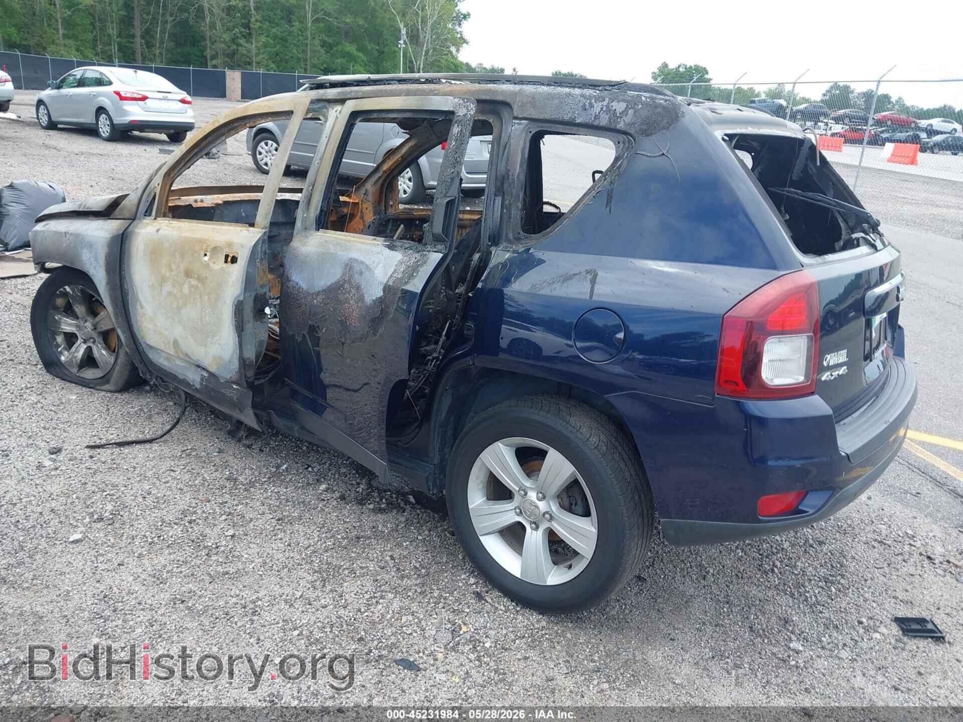 2015 JEEP COMPASS - VIN: 1C4NJDBBXFD147842 - Photo 3