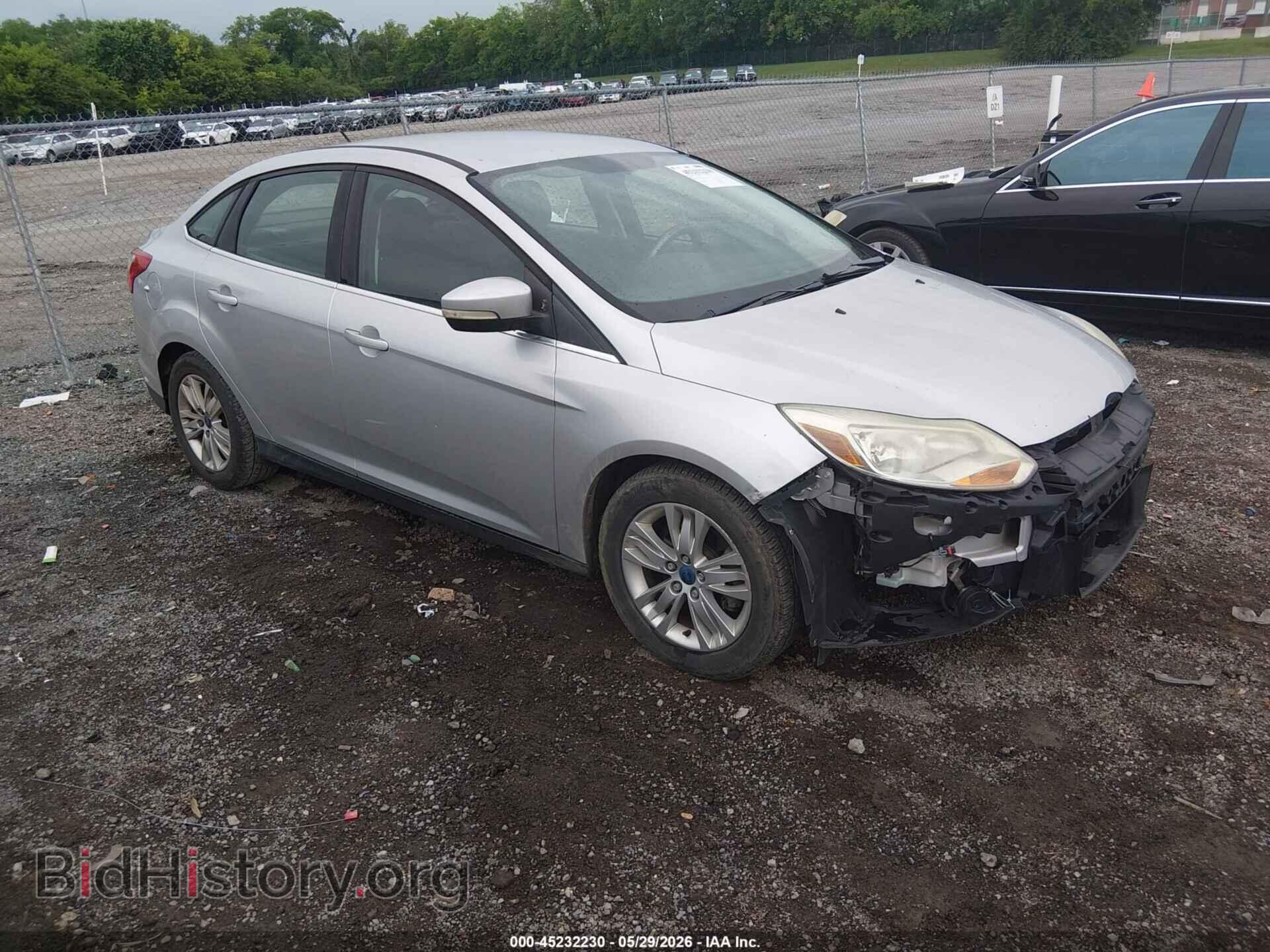 Photo 1FAHP3H23CL387948 - FORD FOCUS 2012