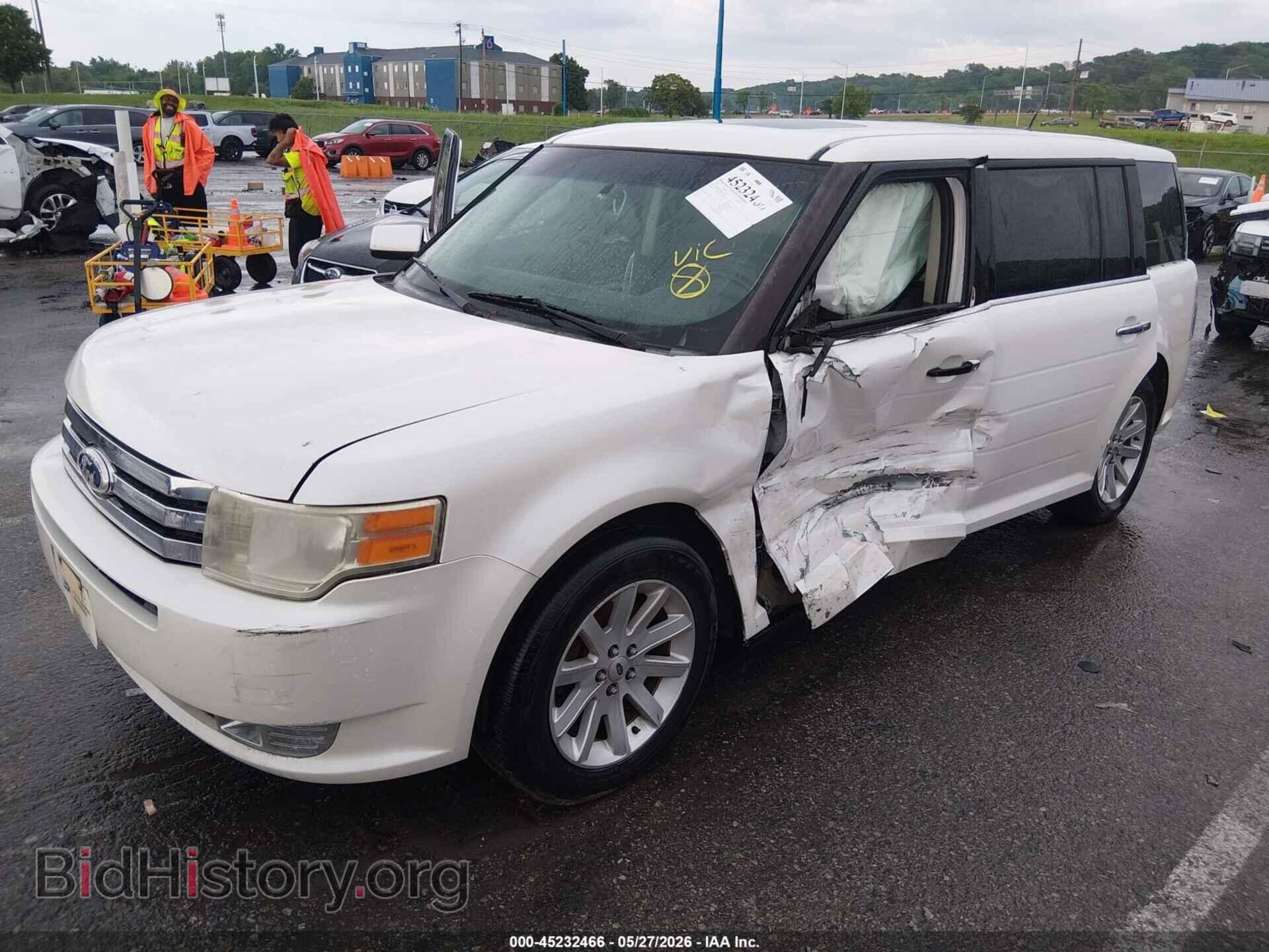 2011 FORD FLEX - VIN: 2FMGK5CC2BBD31512 - Photo 2