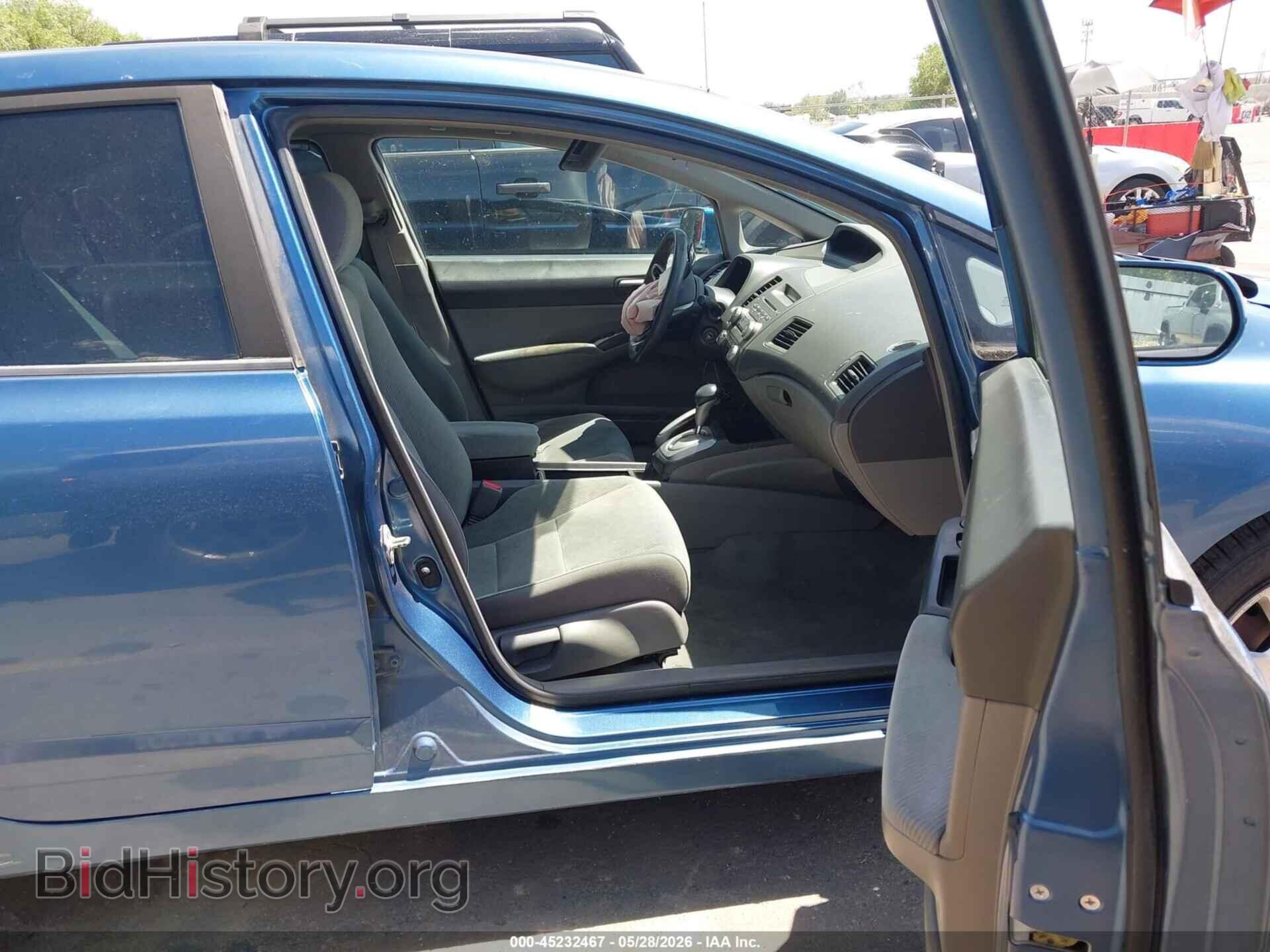 2010 HONDA CIVIC - VIN: 19XFA1F56AE077738 - Фото 5