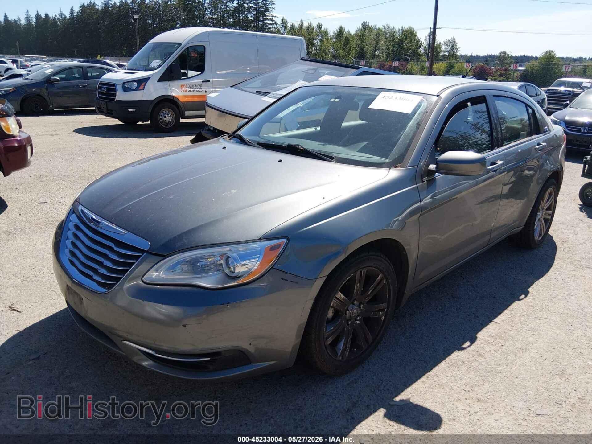 2013 CHRYSLER 200 - VIN: 1C3CCBAB6DN669984 - Photo 2