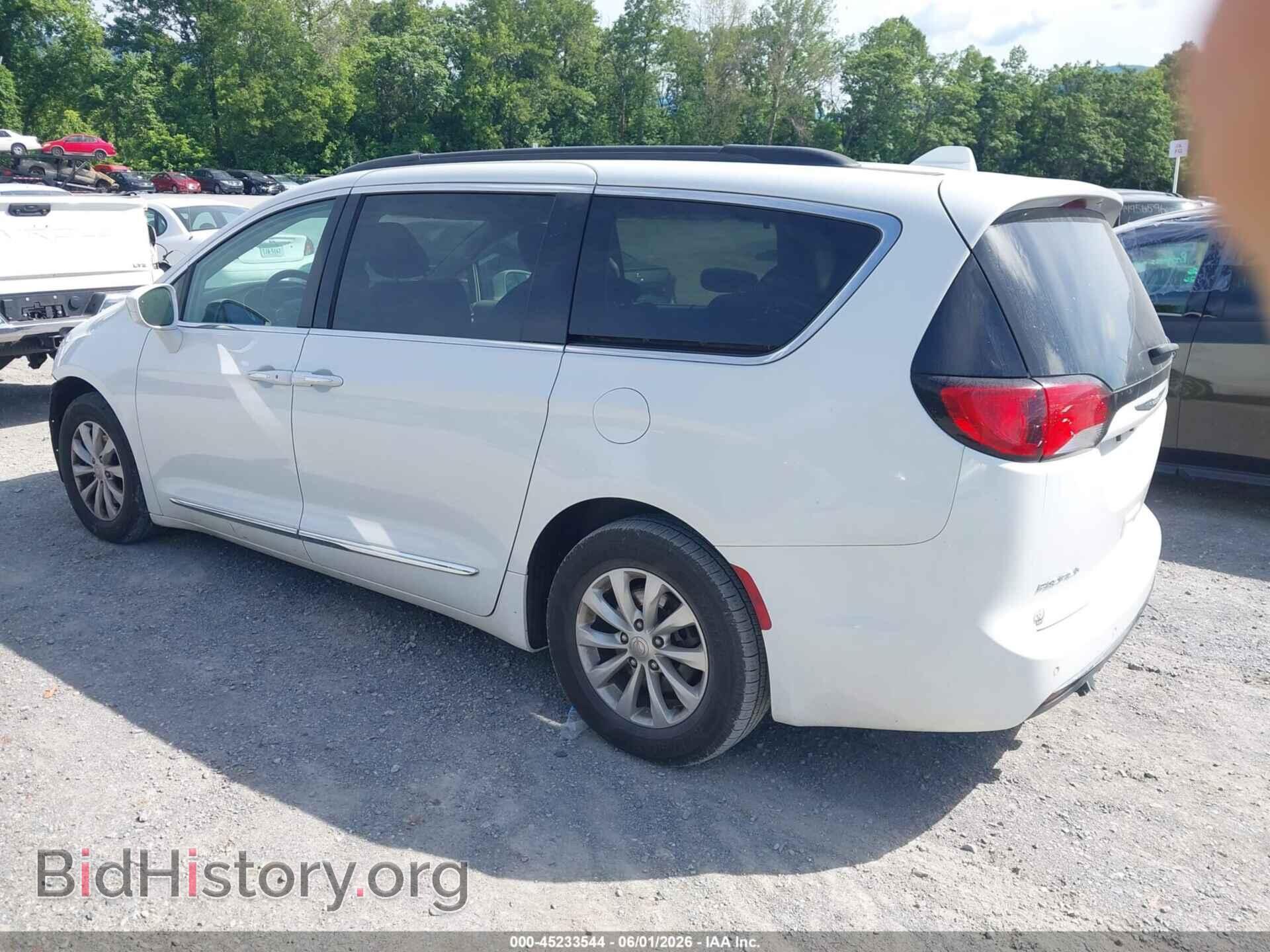 2017 CHRYSLER PACIFICA - VIN: 2C4RC1BG3HR687992 - Photo 3