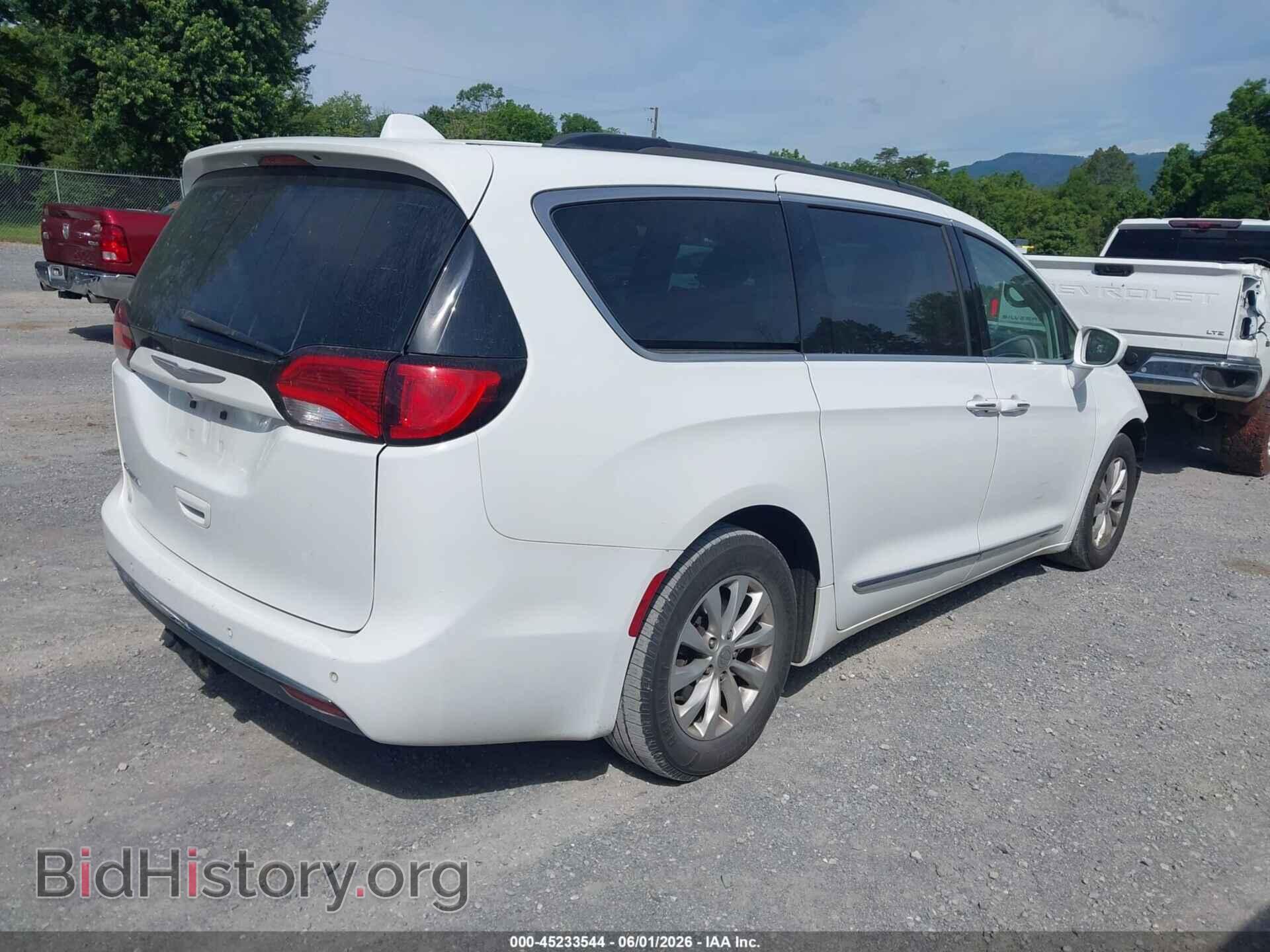2017 CHRYSLER PACIFICA - VIN: 2C4RC1BG3HR687992 - Photo 4