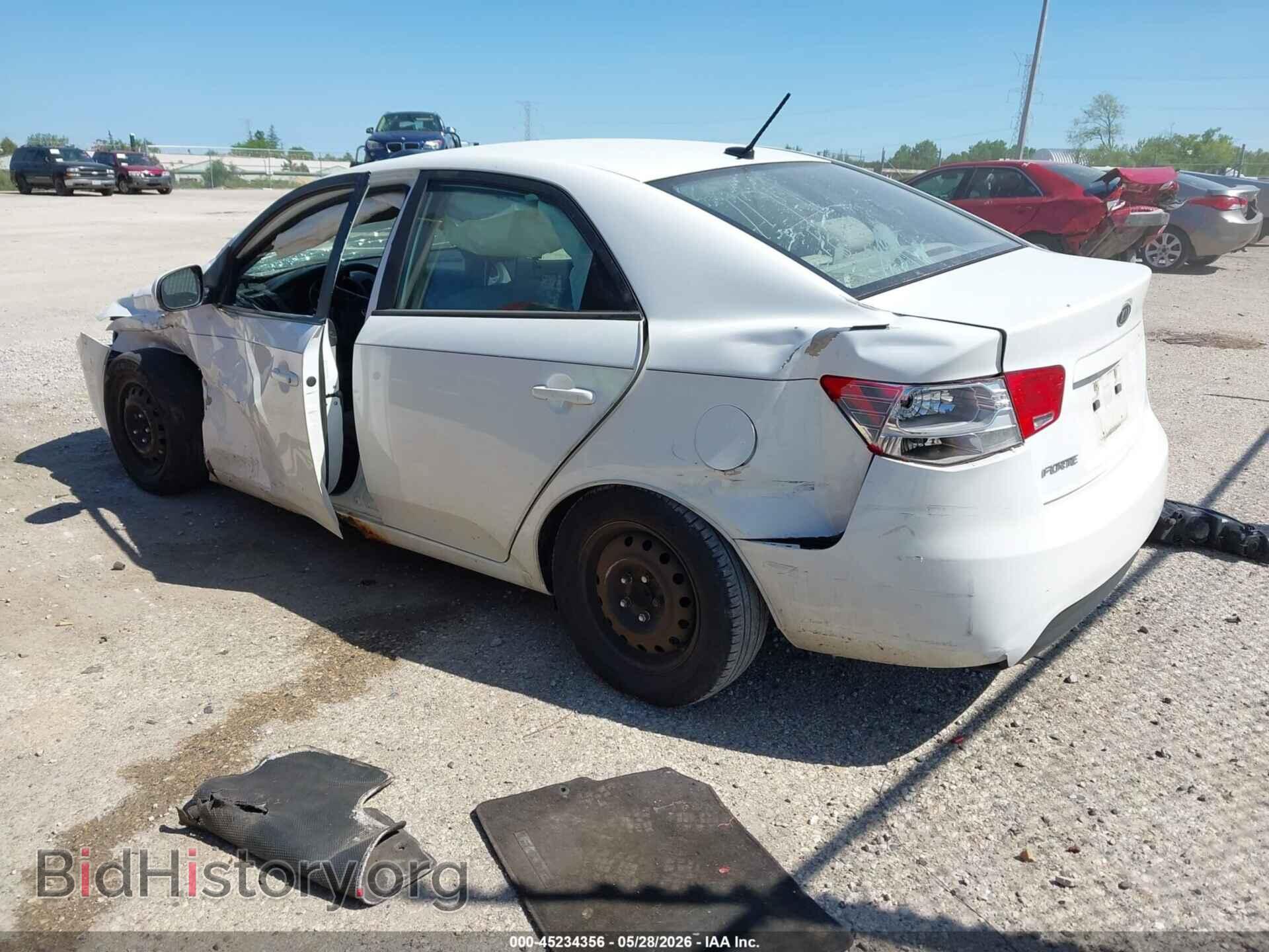 2012 KIA FORTE - VIN: KNAFT4A21C5526070 - Фото 3