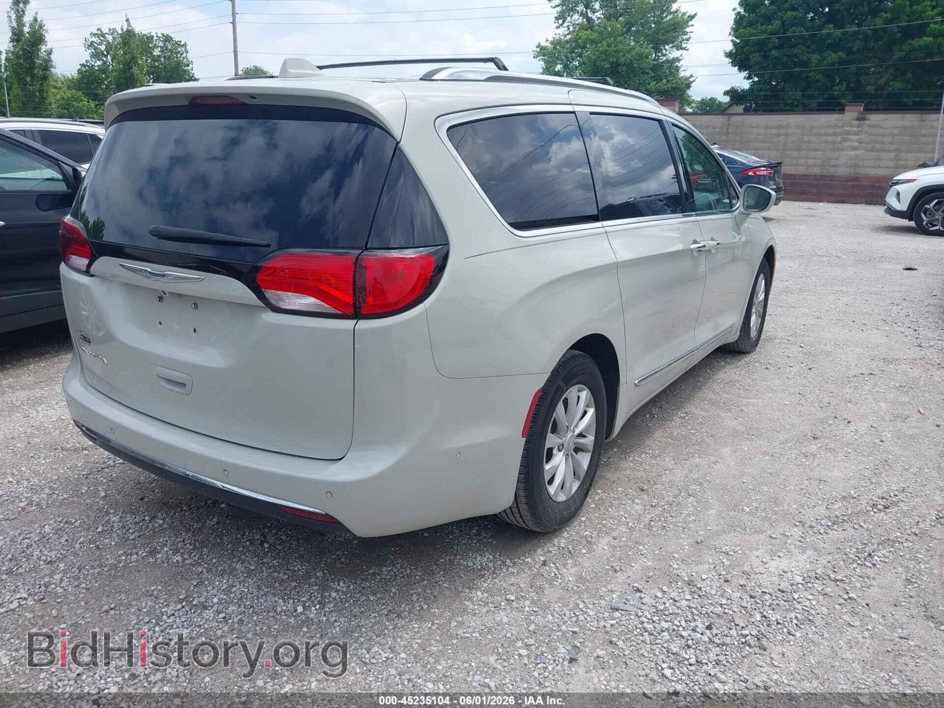 2019 CHRYSLER PACIFICA - VIN: 2C4RC1BG4KR686230 - Photo 4