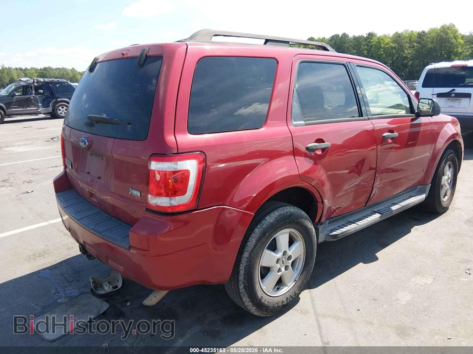 2011 FORD ESCAPE - VIN: 1FMCU0DG6BKA72395 - Фото 4