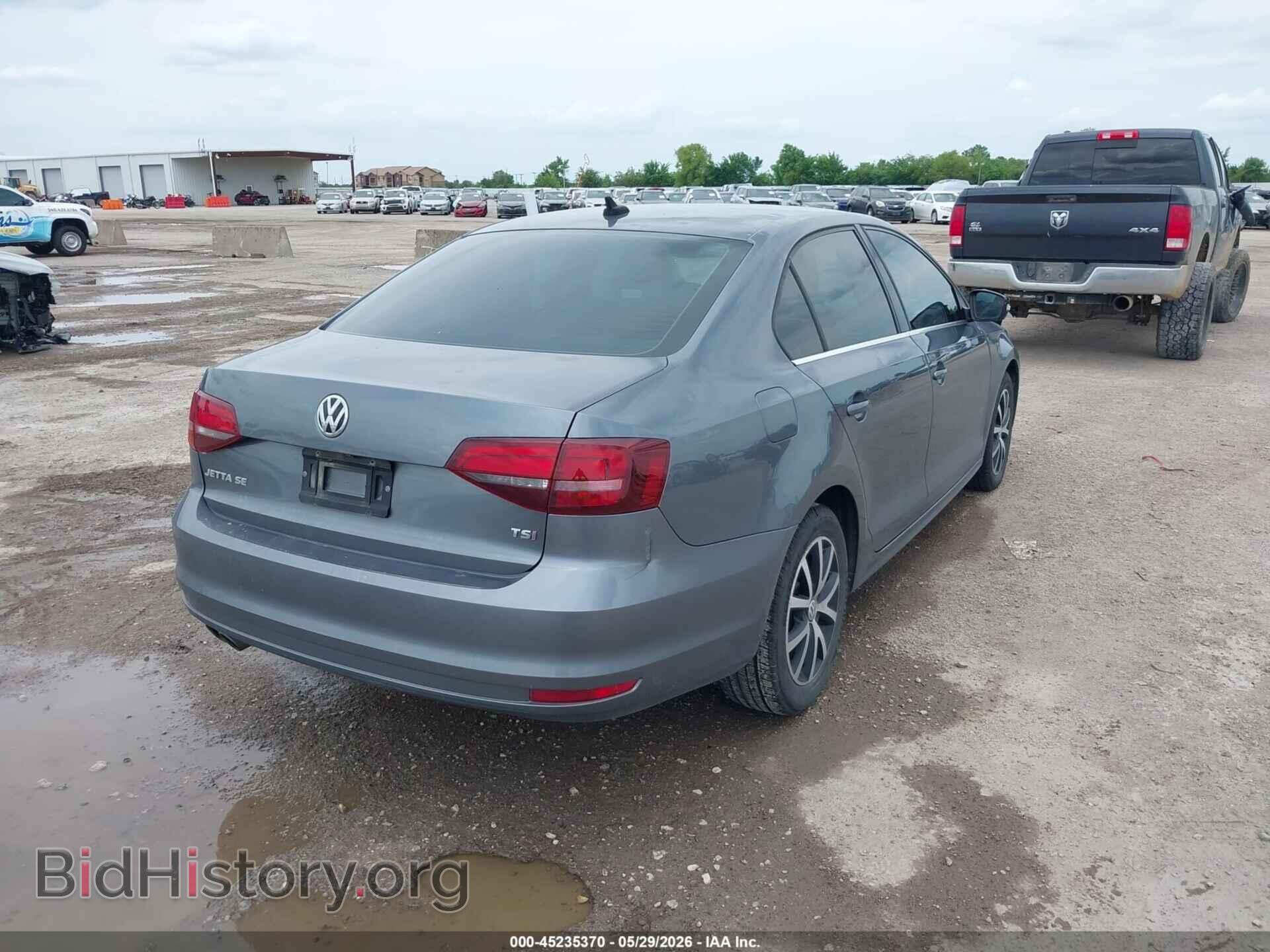 2017 VOLKSWAGEN JETTA - VIN: 3VWDB7AJ0HM270217 - Фото 4