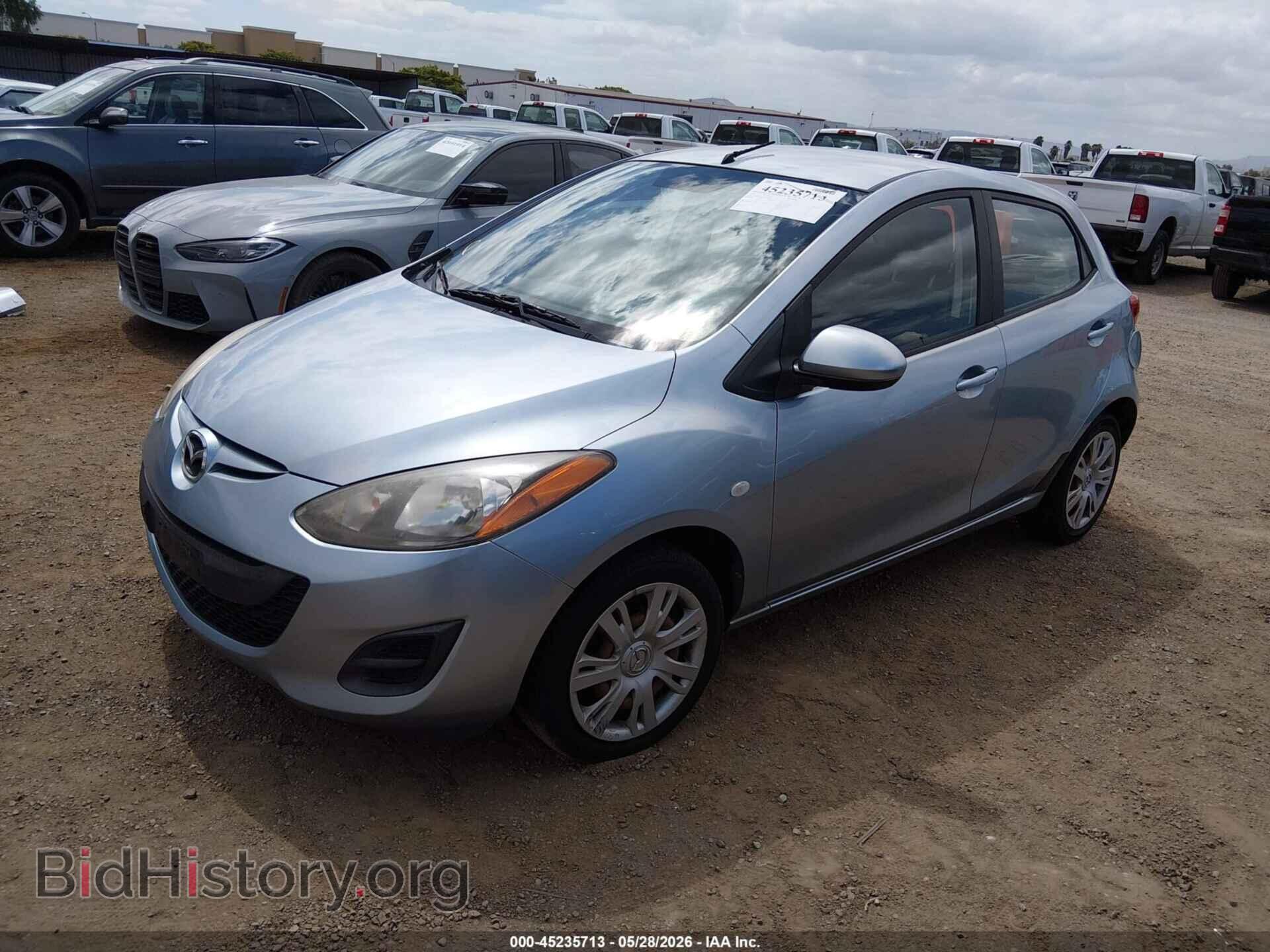 2013 MAZDA MAZDA2 - VIN: JM1DE1KZ2D0152839 - Фото 2