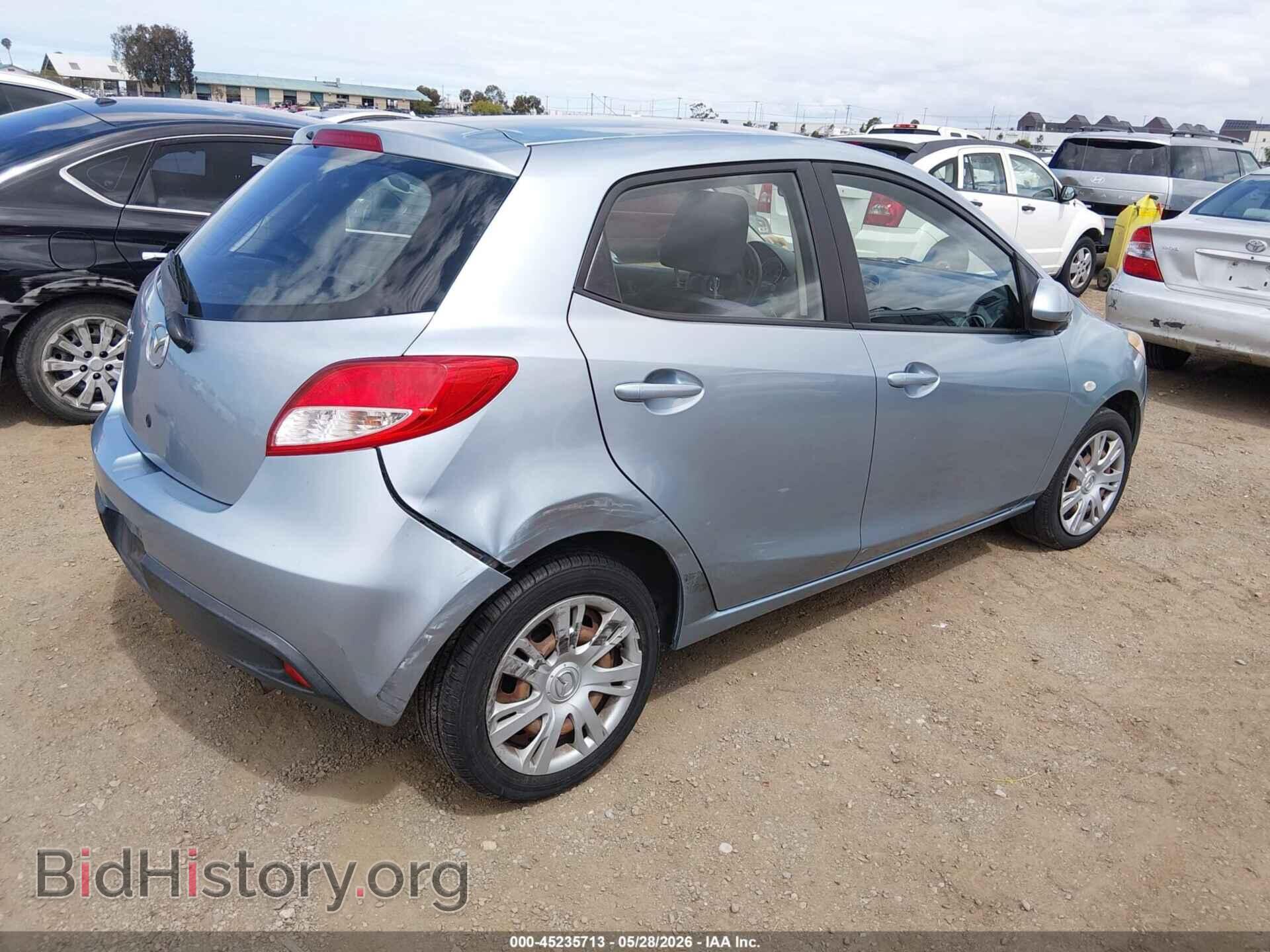 2013 MAZDA MAZDA2 - VIN: JM1DE1KZ2D0152839 - Фото 4