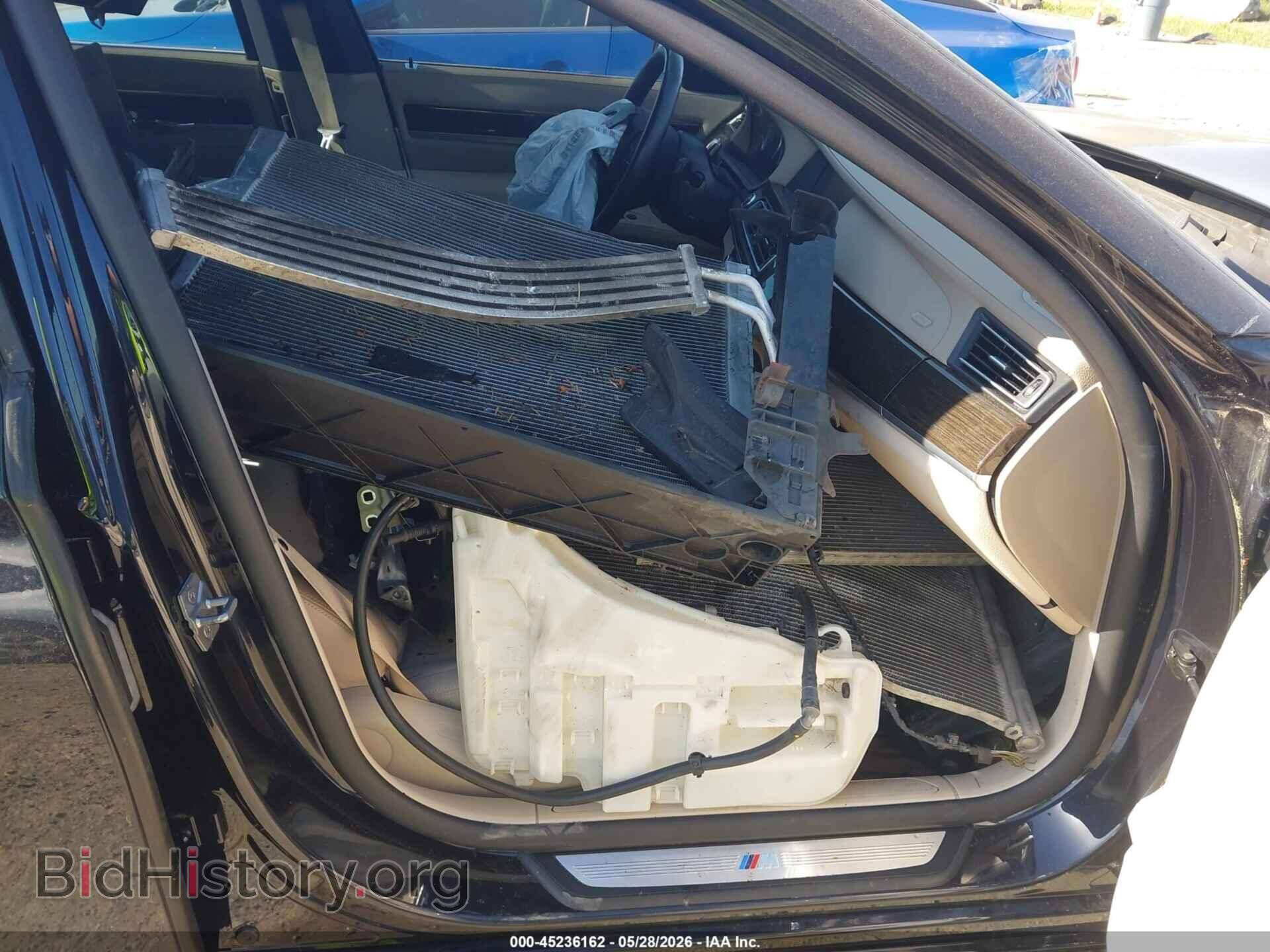2012 BMW 750LI - VIN: WBAKB8C58CDX20861 - Фото 13