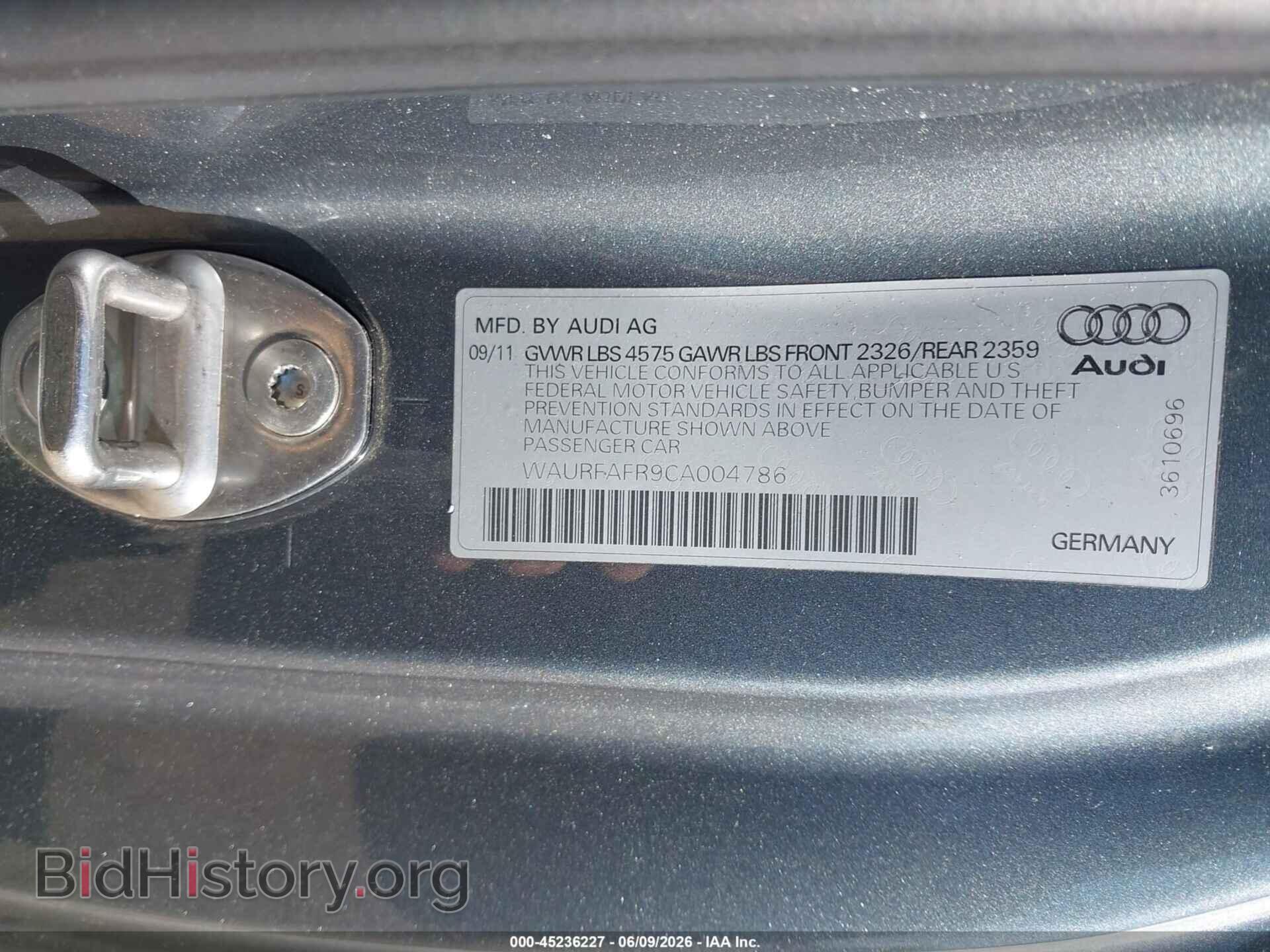 2012 AUDI A5 - VIN: WAURFAFR9CA004786 - Фото 9