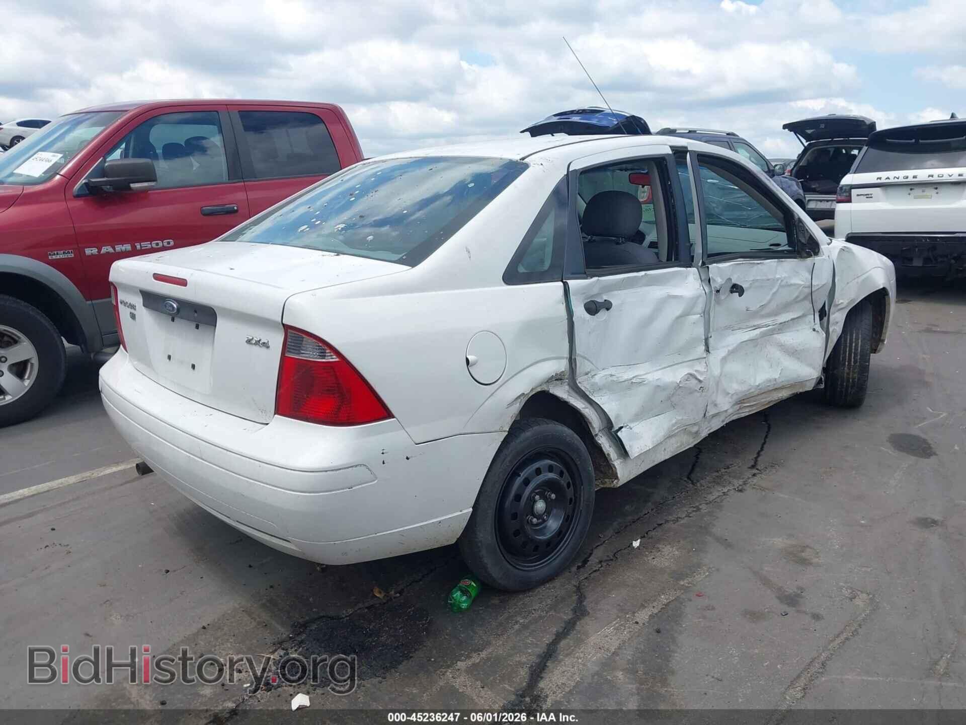 2005 FORD FOCUS - VIN: 1FAFP34N65W218595 - Фото 4