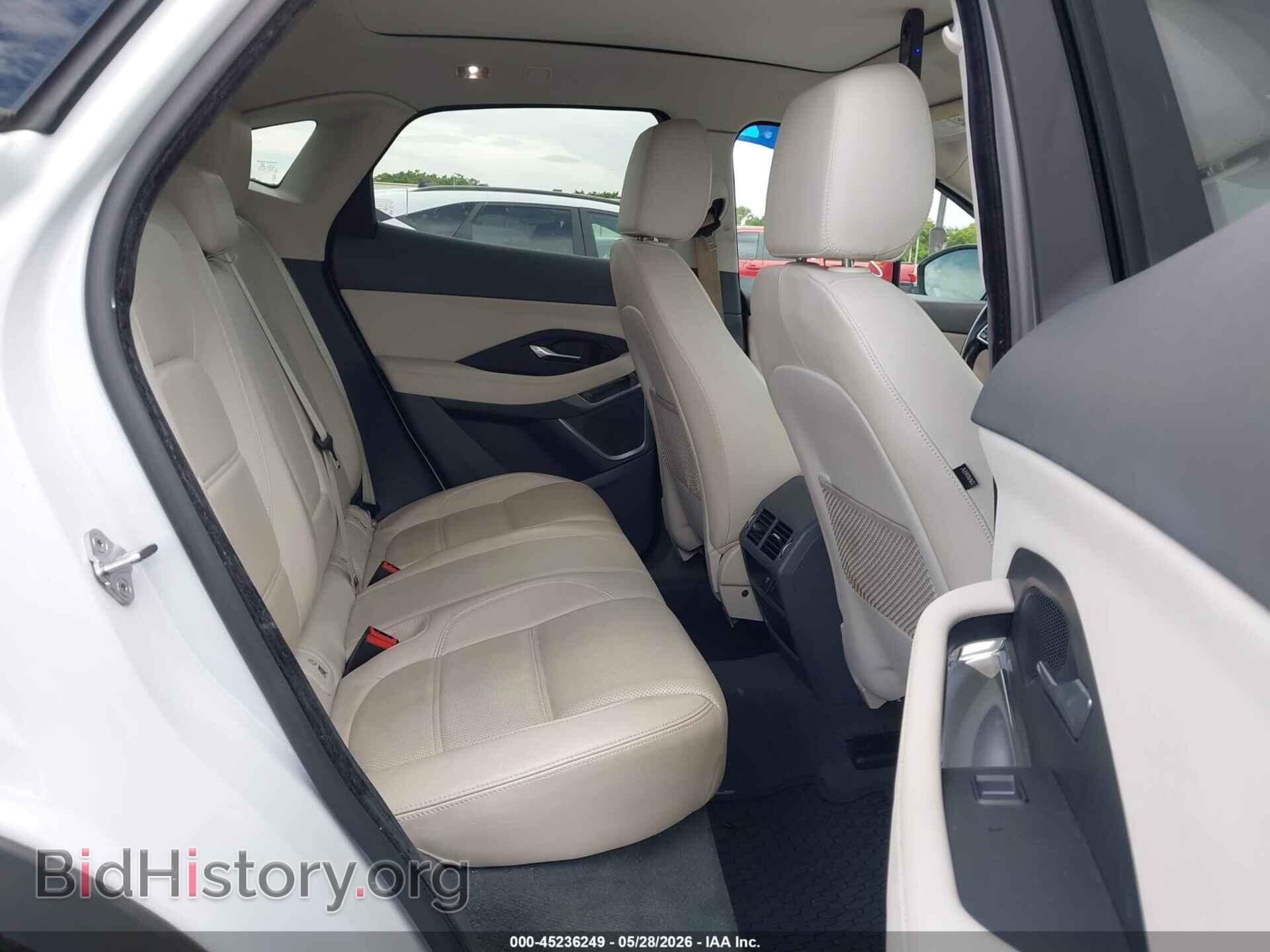 2019 JAGUAR E-PACE - VIN: SADFJ2FX1K1Z36444 - Photo 8