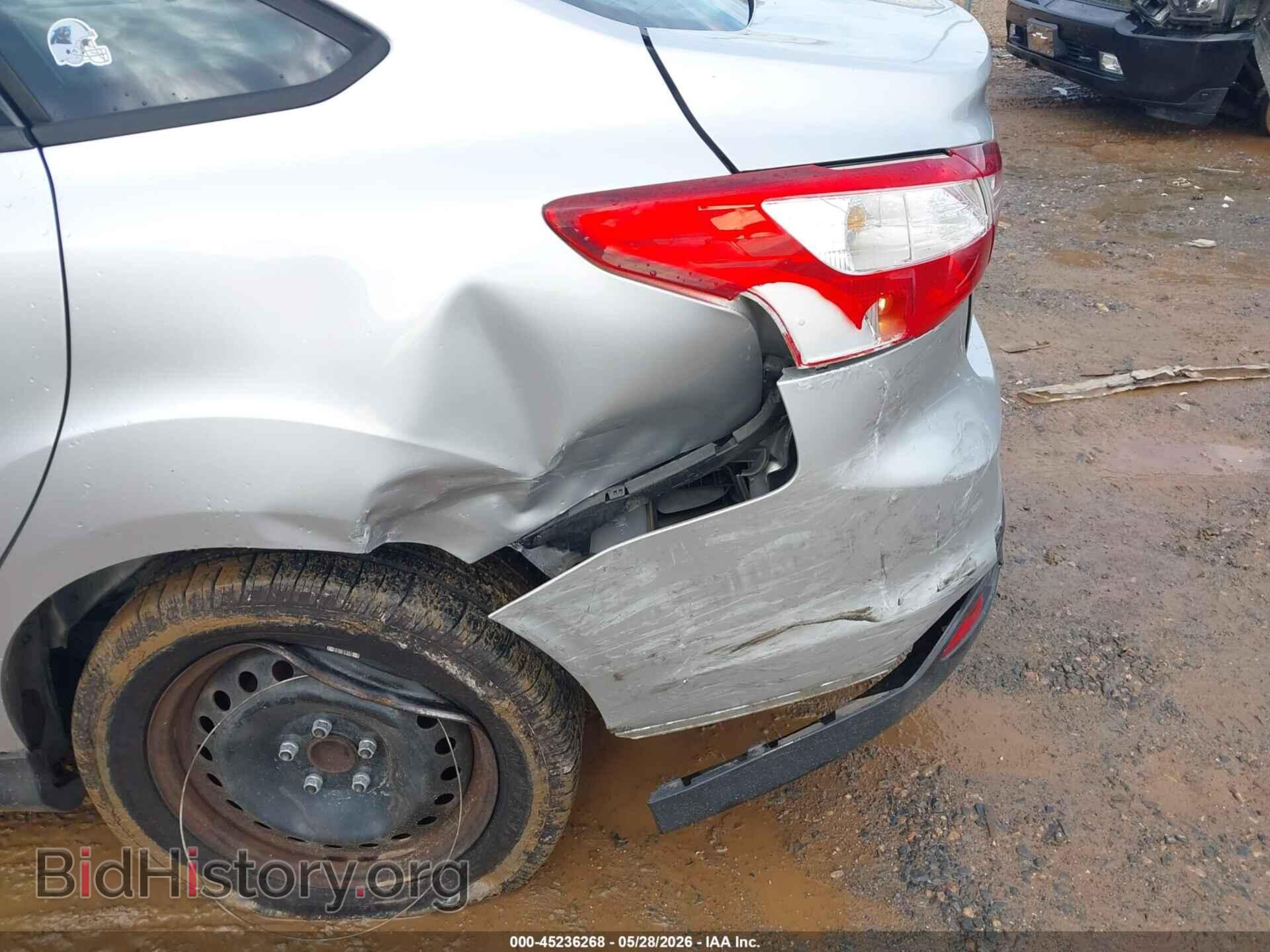 2012 FORD FOCUS - VIN: 1FAHP3F27CL217076 - Photo 6