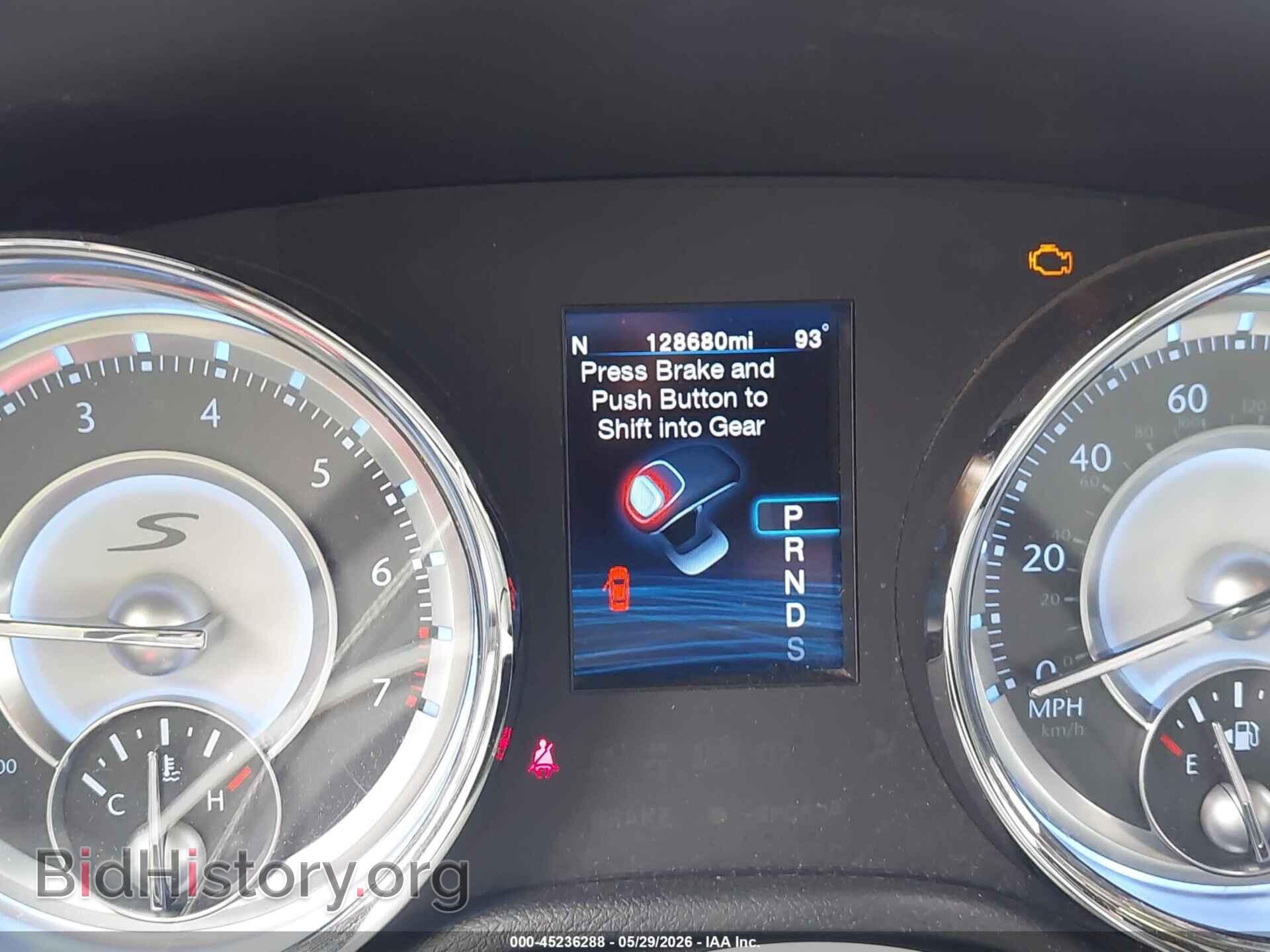 2012 CHRYSLER 300 - VIN: 2C3CCABG4CH279686 - Фото 7