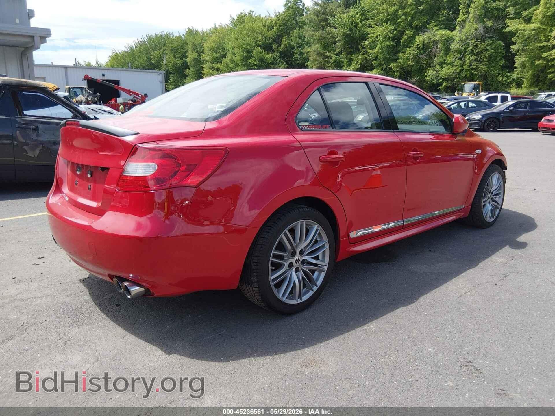 2011 SUZUKI KIZASHI - VIN: JS2RF9A64B6110178 - Photo 4