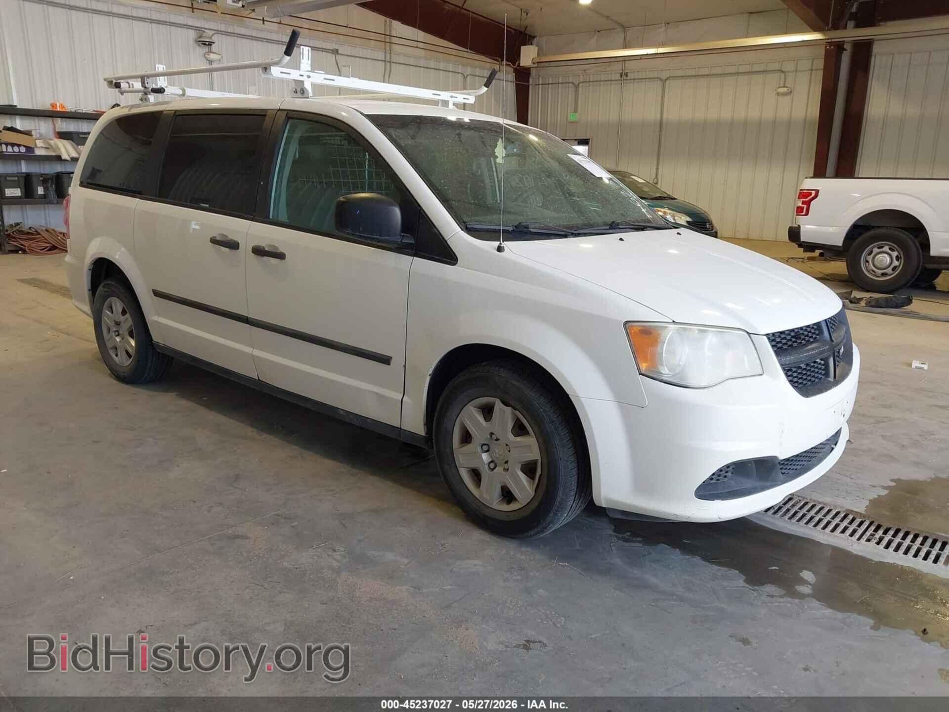 Photo 2C4JRGAG6DR587265 - RAM CARGO 2013