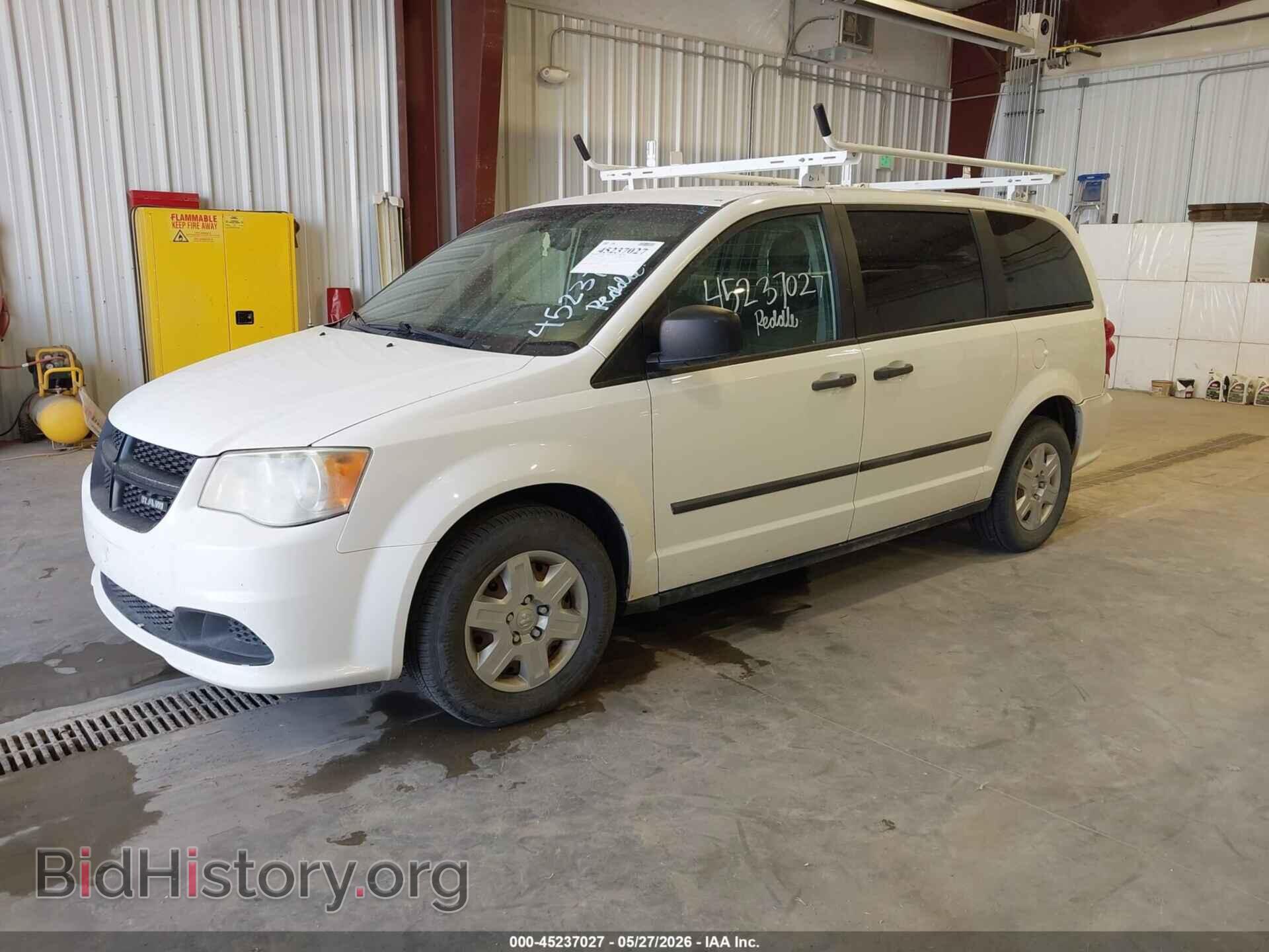 2013 RAM CARGO - VIN: 2C4JRGAG6DR587265 - Photo 2