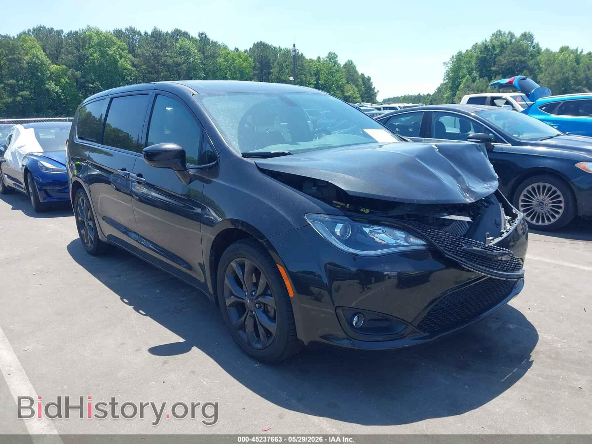 Фотография 2C4RC1FG7LR232887 - CHRYSLER PACIFICA 2020