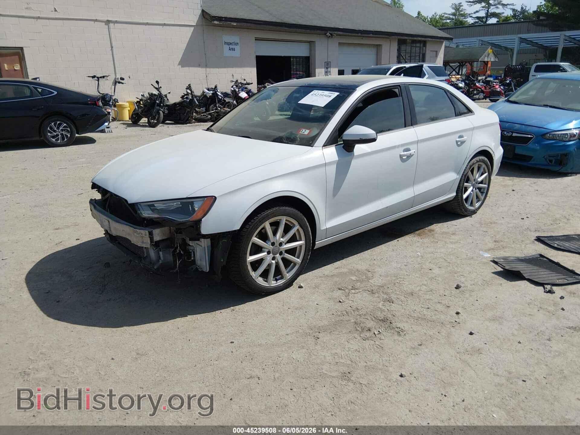 2015 AUDI A3 - VIN: WAUBFGFF9F1141127 - Фото 2