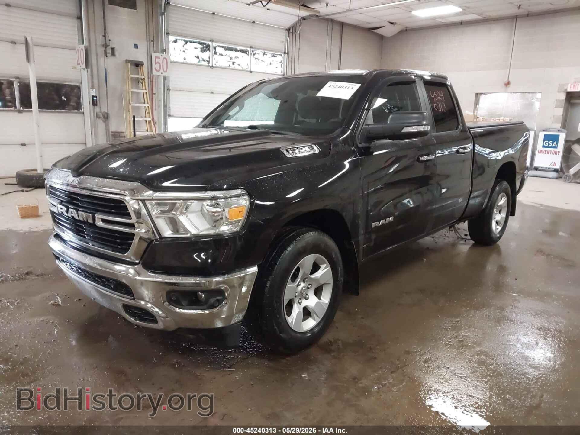 2019 RAM 1500 - VIN: 1C6SRFBT4KN865589 - Фото 2