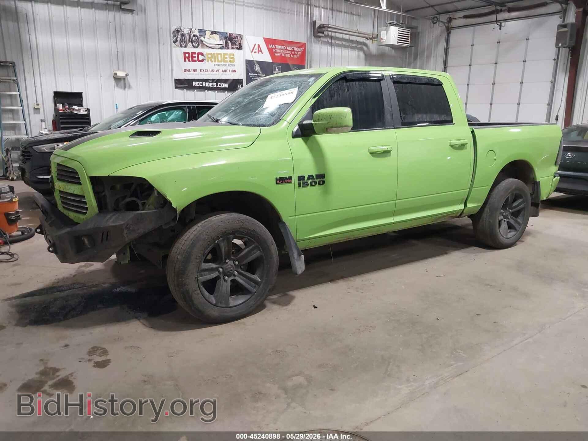 2017 RAM 1500 - VIN: 1C6RR7MT6HS769930 - Фото 2