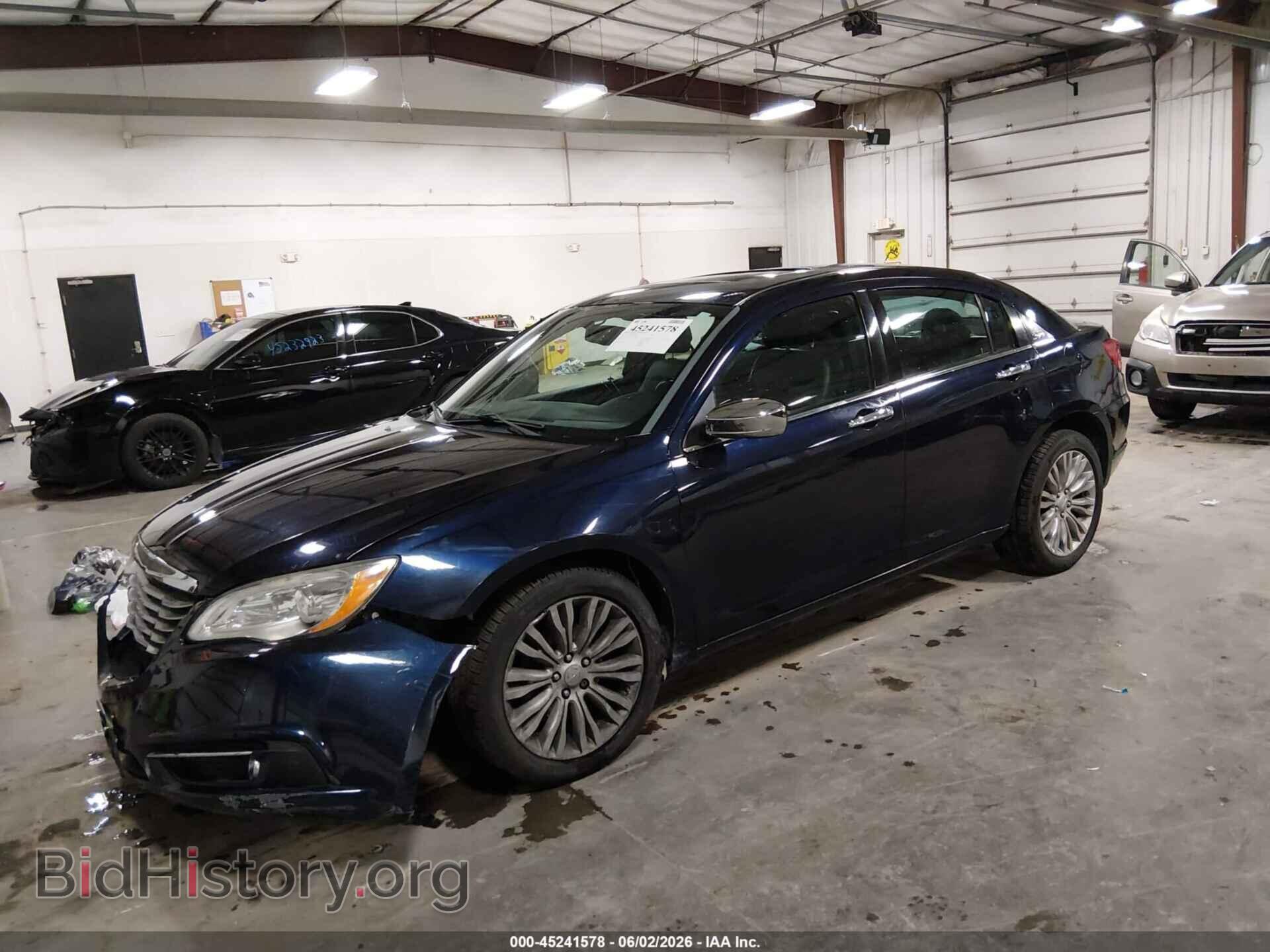 2012 CHRYSLER 200 - VIN: 1C3CCBCG5CN330186 - Photo 2
