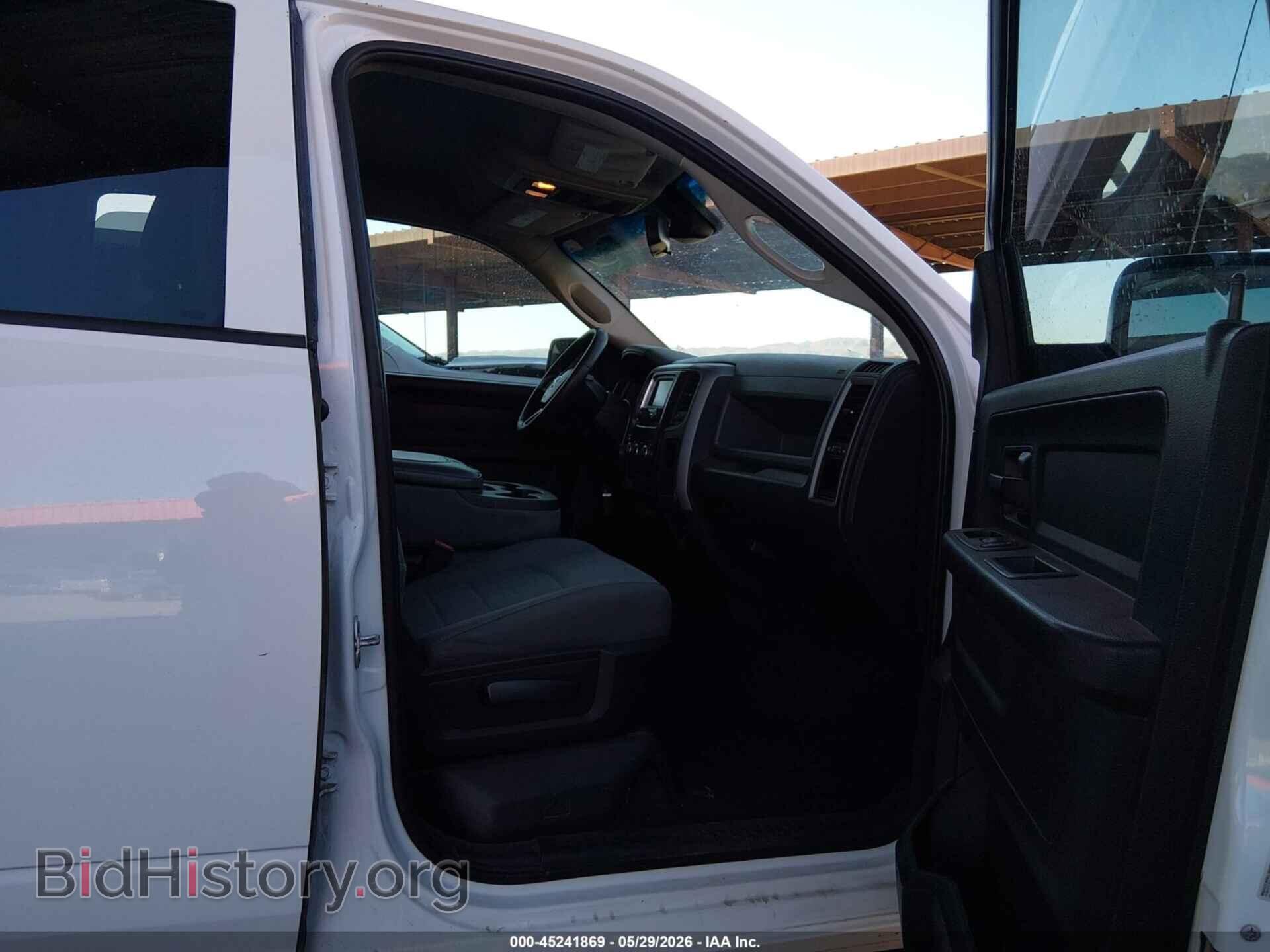 2016 RAM 1500 - VIN: 1C6RR6FT3GS347779 - Фото 5