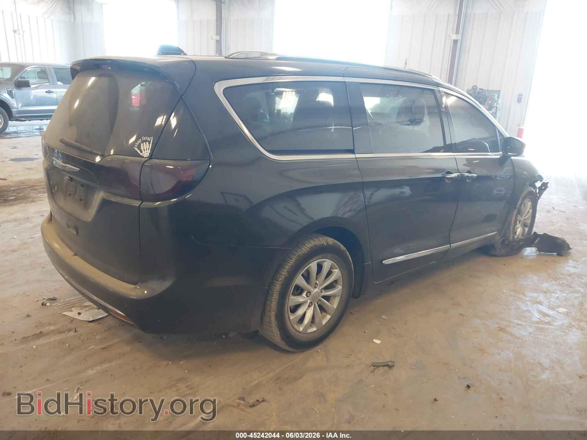 2019 CHRYSLER PACIFICA - VIN: 2C4RC1BG2KR550503 - Photo 4