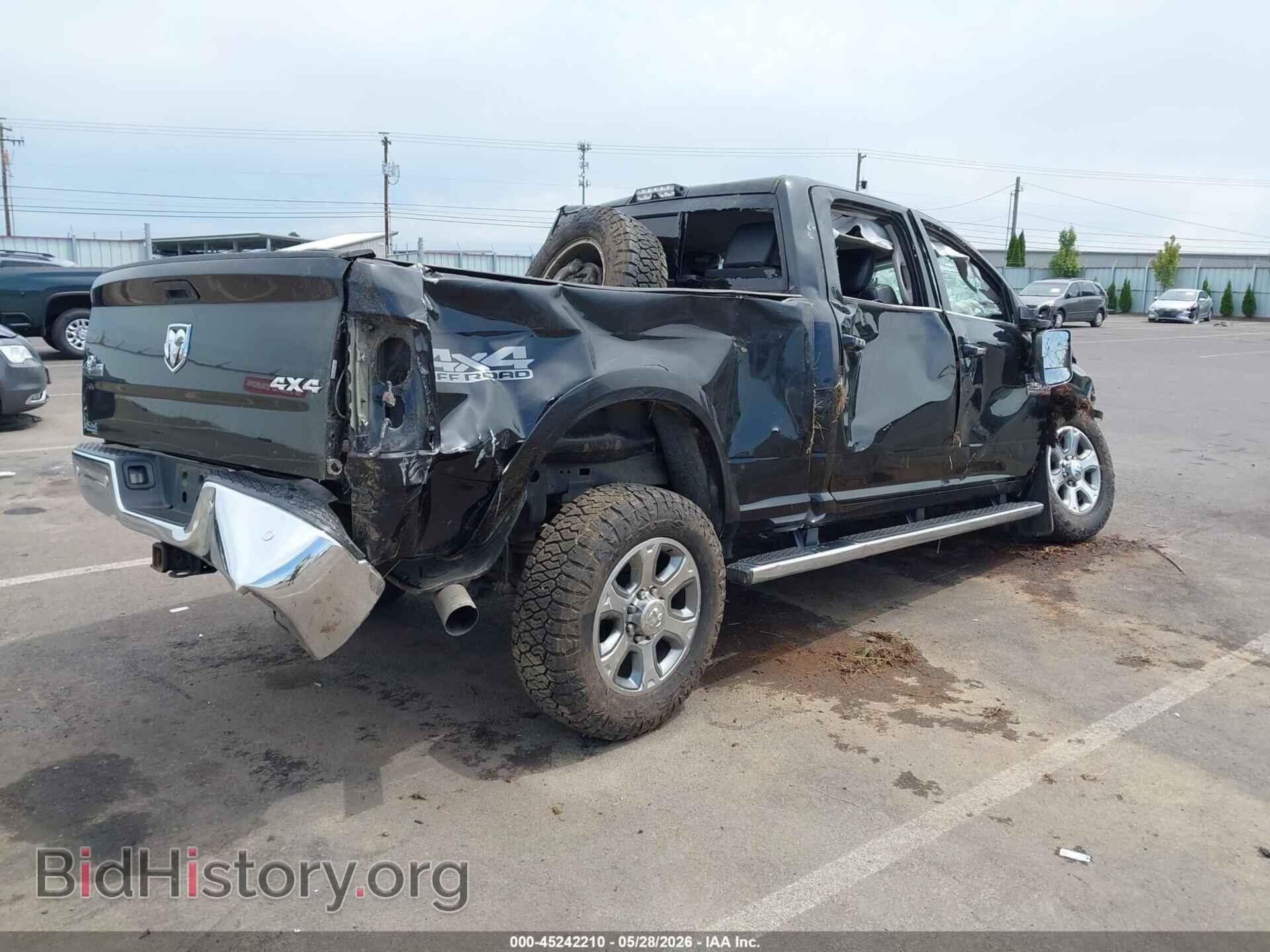 2018 RAM 2500 - VIN: 3C6UR5DL3JG358321 - Фото 4