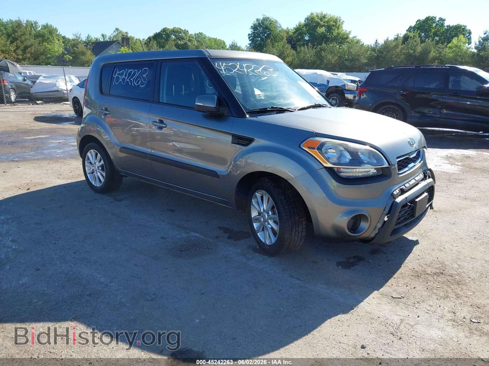 Photo KNDJT2A64C7437439 - KIA SOUL 2012