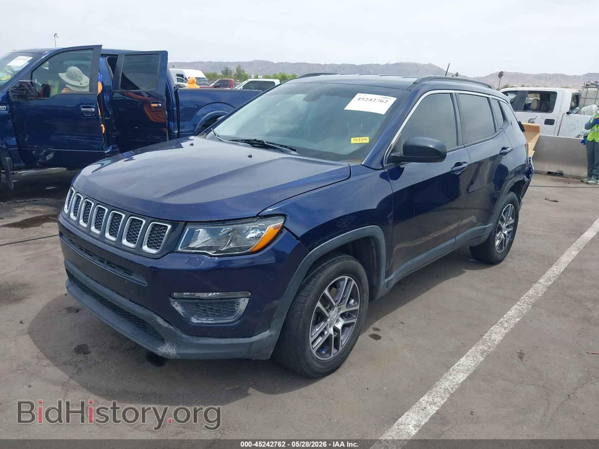 2019 JEEP COMPASS - VIN: 3C4NJDAB8KT599522 - Фото 2