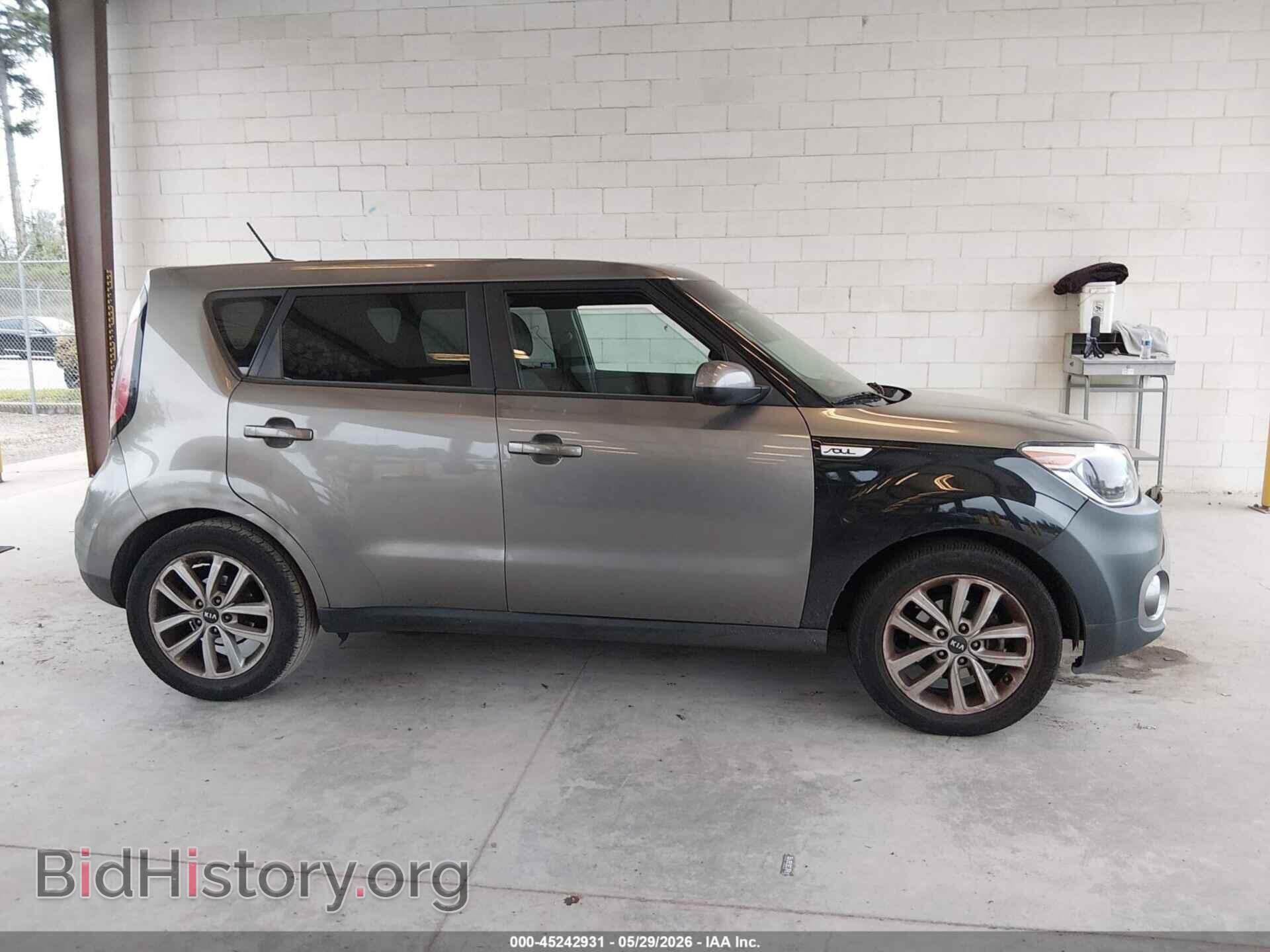 2017 KIA SOUL - VIN: KNDJP3A51H7477907 - Фото 13