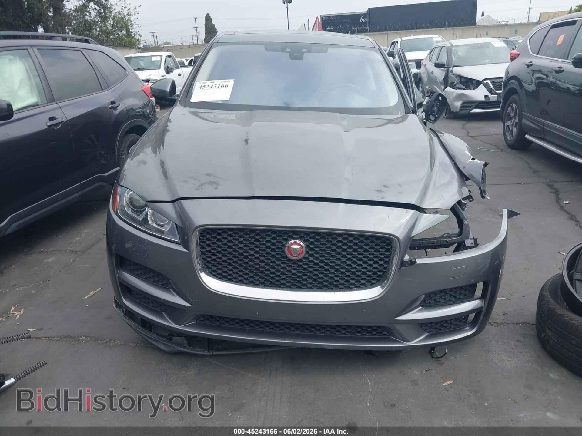 2017 JAGUAR F-PACE - VIN: SADCK2BV7HA063182 - Photo 13