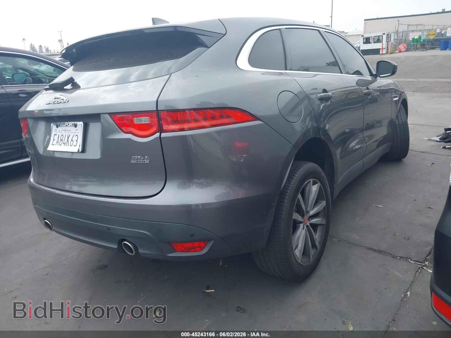 2017 JAGUAR F-PACE - VIN: SADCK2BV7HA063182 - Photo 4