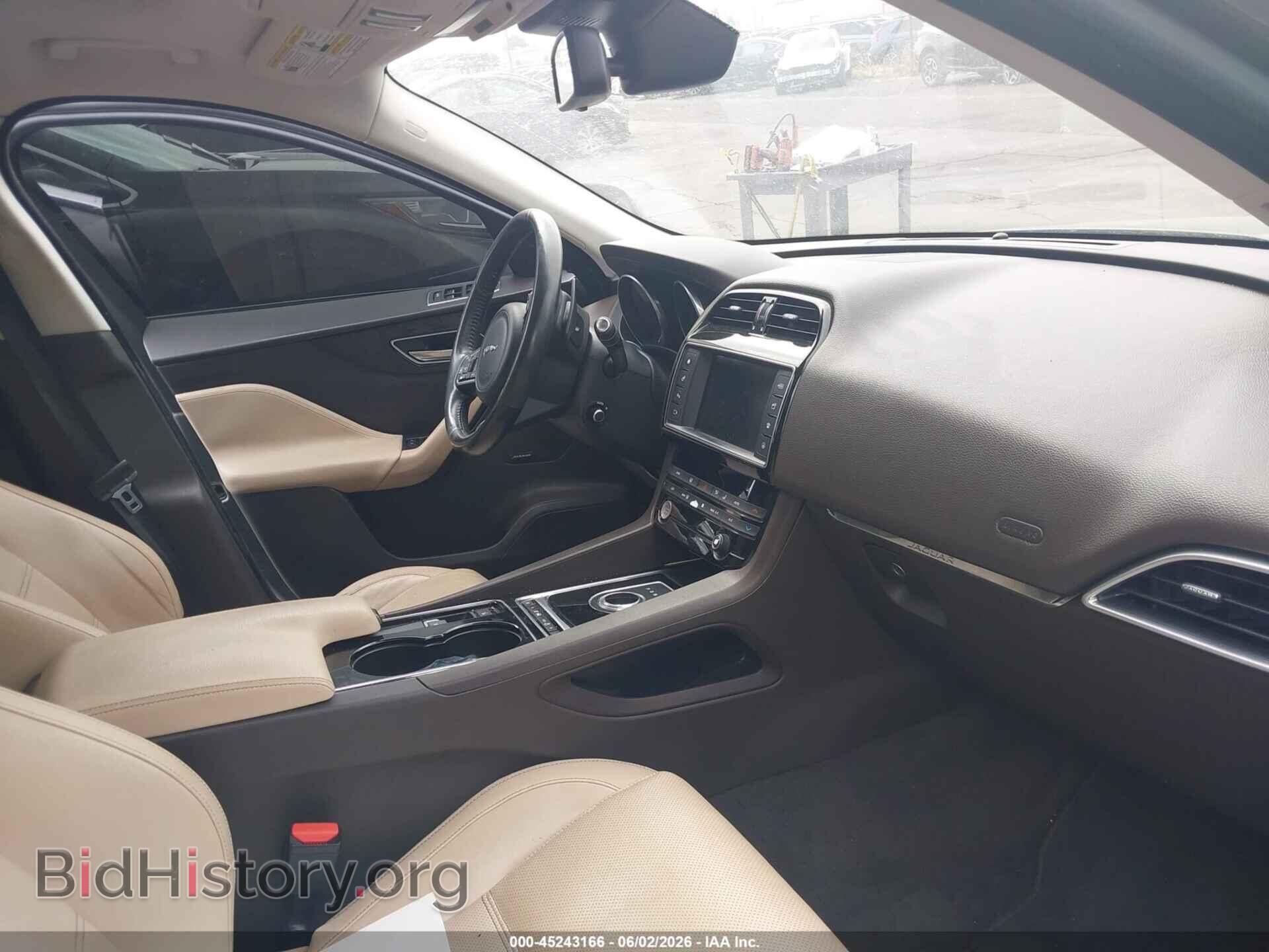 2017 JAGUAR F-PACE - VIN: SADCK2BV7HA063182 - Photo 5