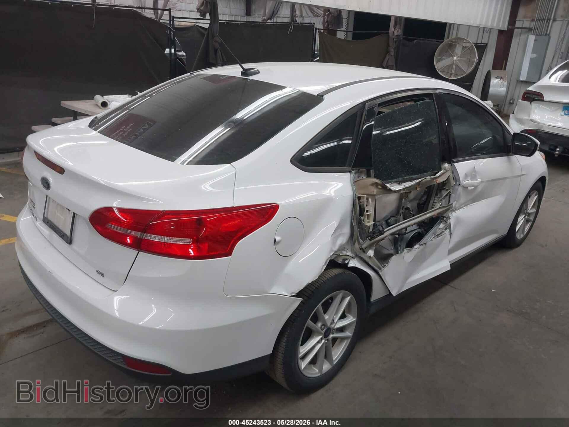2017 FORD FOCUS - VIN: 1FADP3F23HL333350 - Фото 4