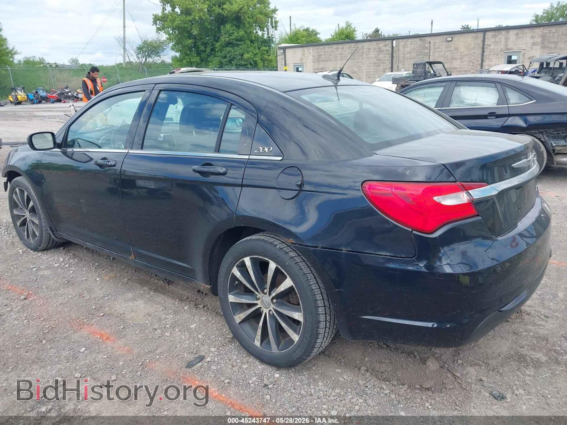 2012 CHRYSLER 200 - VIN: 1C3CCBHG0CN303177 - Photo 3