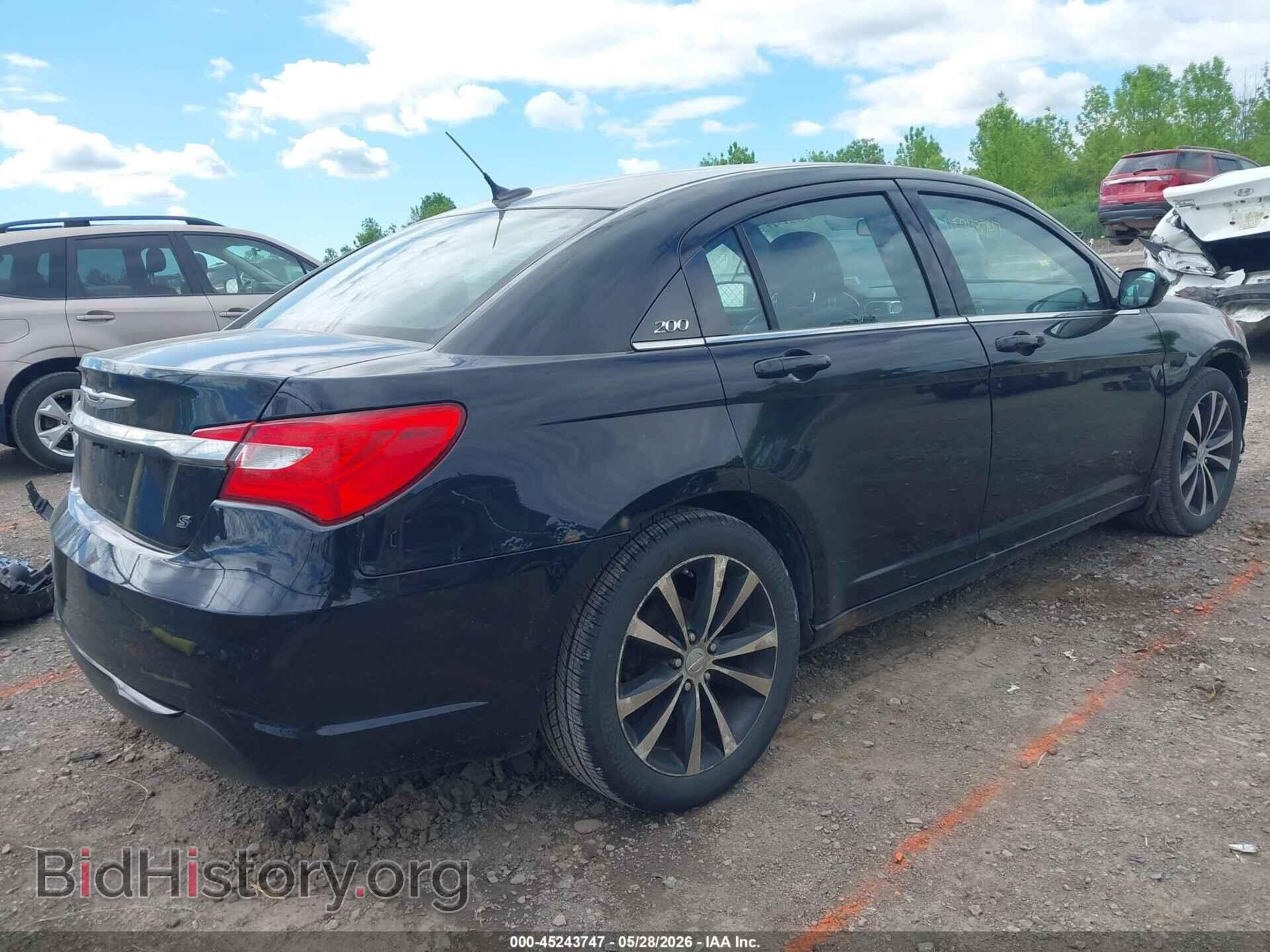 2012 CHRYSLER 200 - VIN: 1C3CCBHG0CN303177 - Photo 4