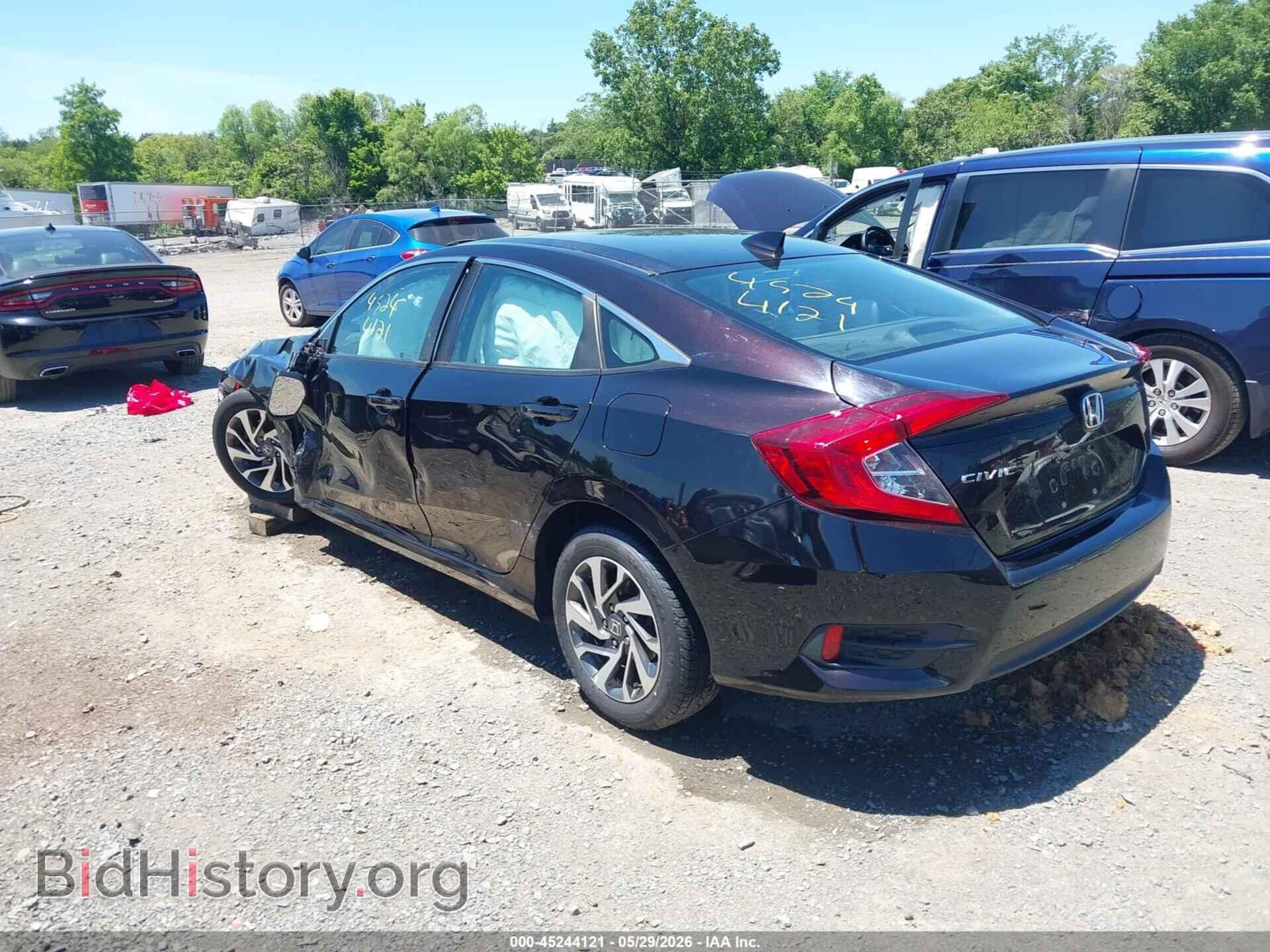 2017 HONDA CIVIC - VIN: 19XFC2F88HE206597 - Фото 3