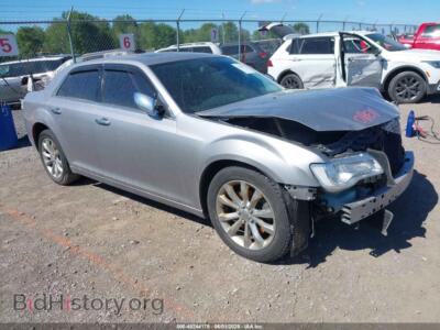 2016 Chrysler 300C AWD, серебристый — VIN 2C3CCAKG1GH344077, IAAI
