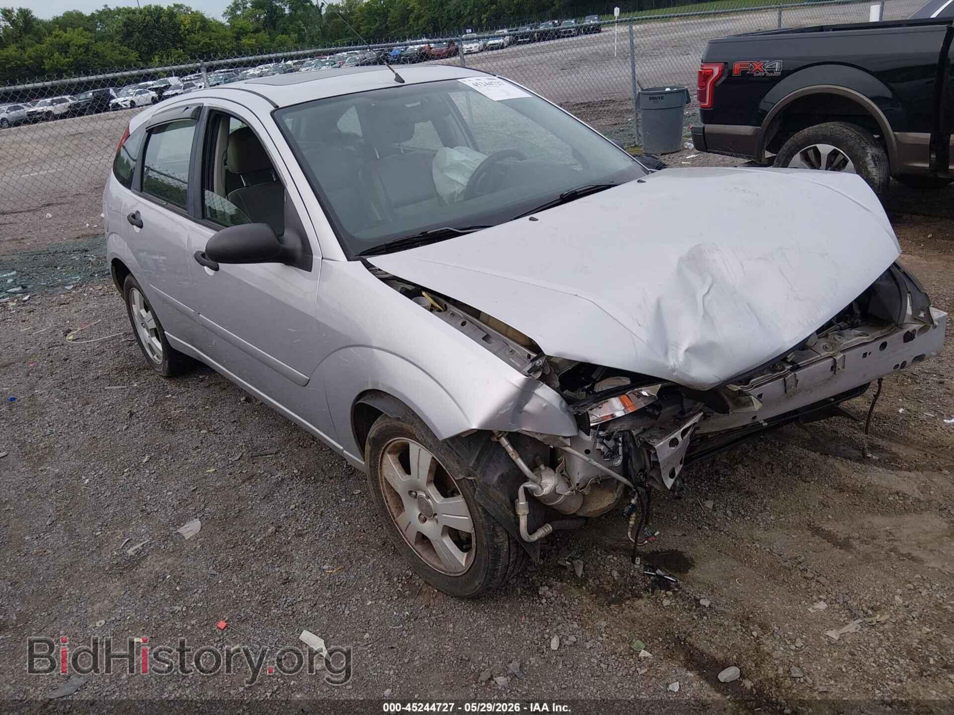 Фотография 1FAFP37N06W180746 - FORD FOCUS 2006