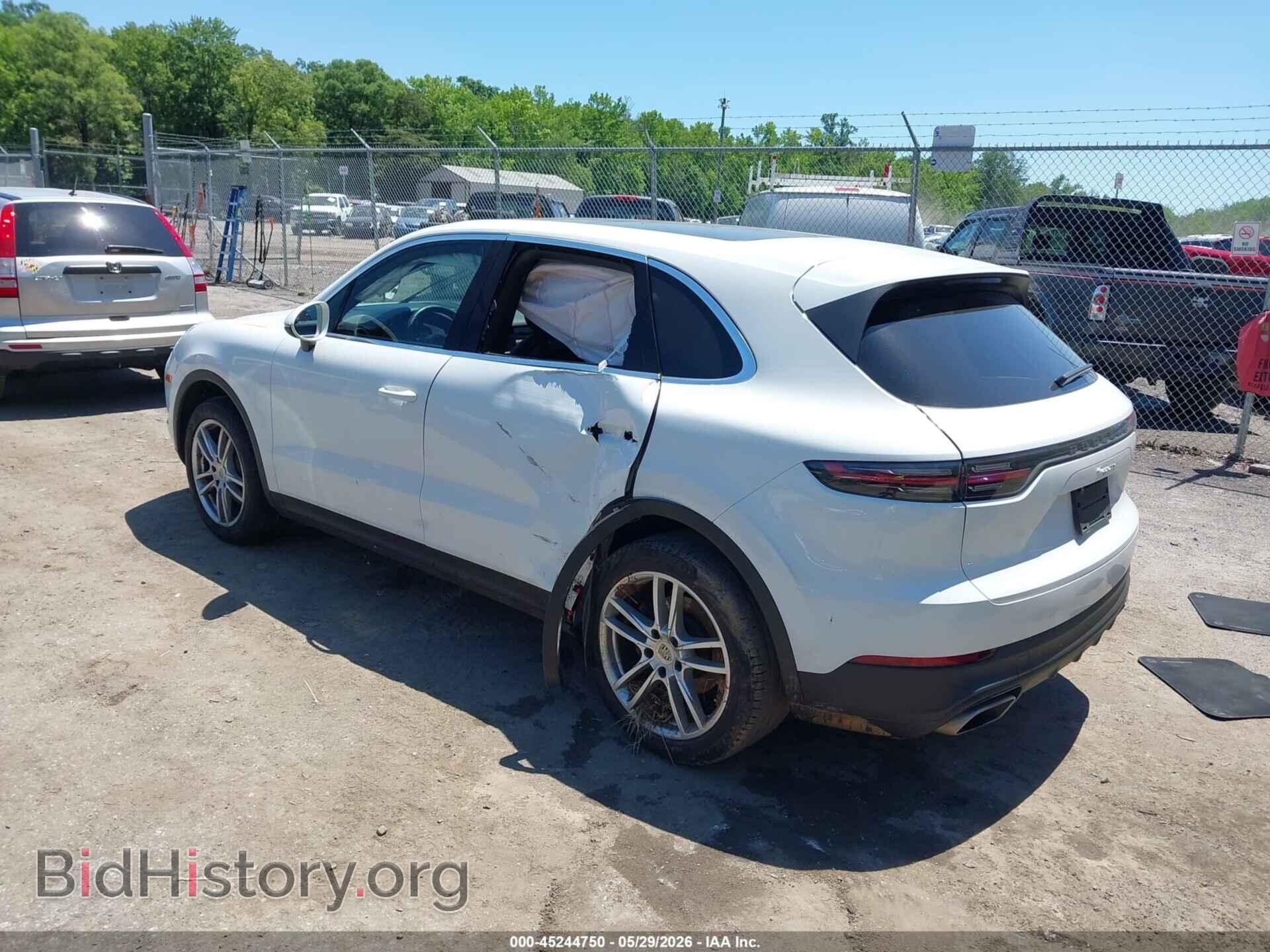 2020 PORSCHE CAYENNE - VIN: WP1AA2AYXLDA00035 - Фото 3