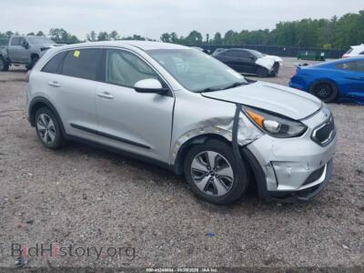 2019 Kia NIRO FE, серебристый — VIN KNDCB3LC8K5321871, IAAI