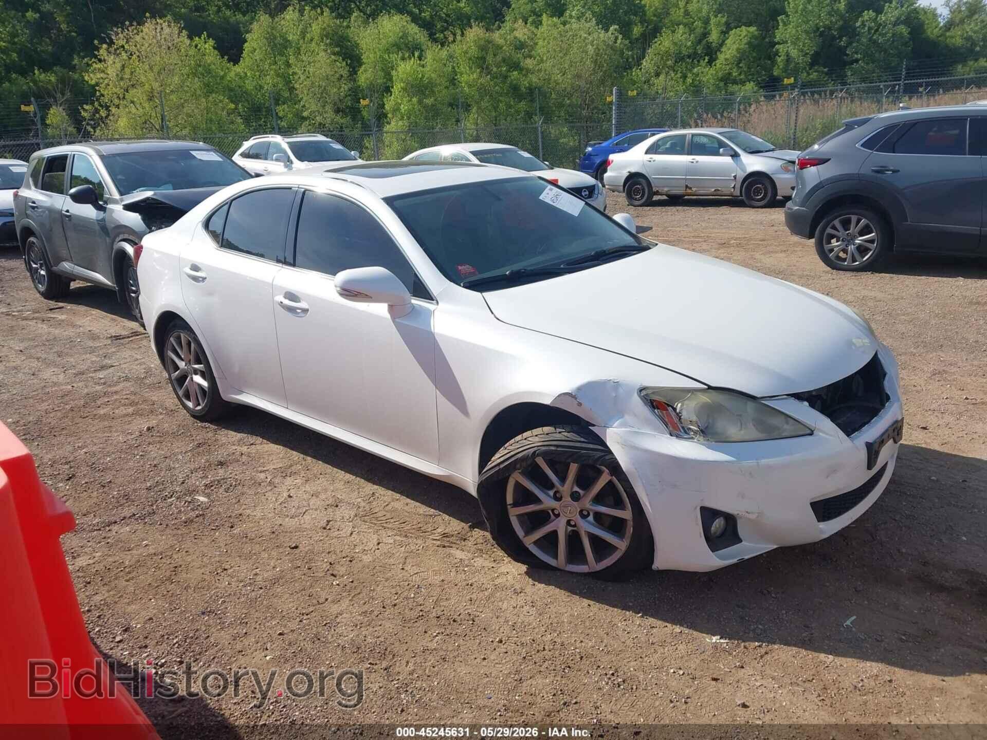 Photo JTHCF5C24C5060357 - LEXUS IS 250 2012