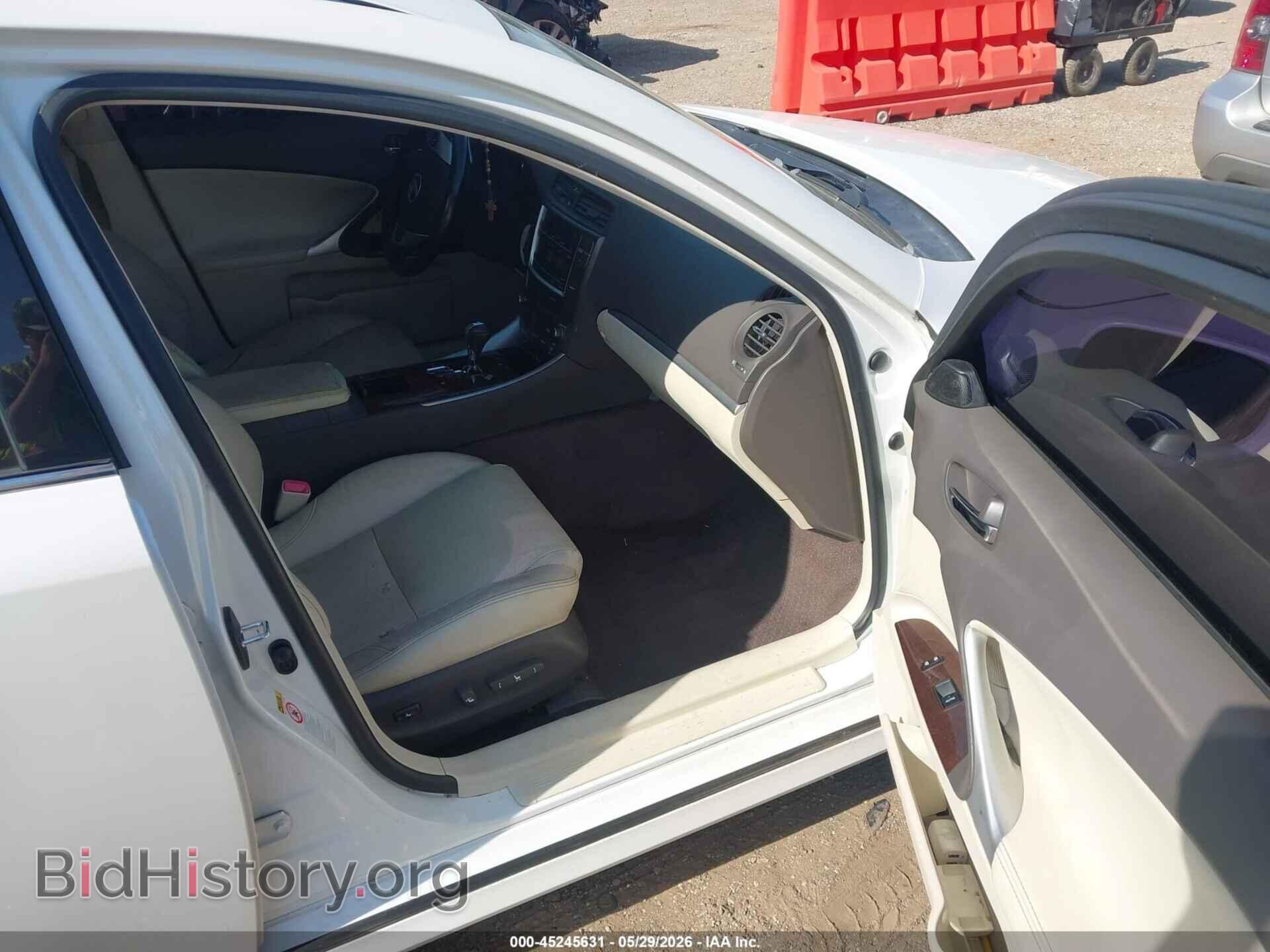 2012 LEXUS IS 250 - VIN: JTHCF5C24C5060357 - Photo 5