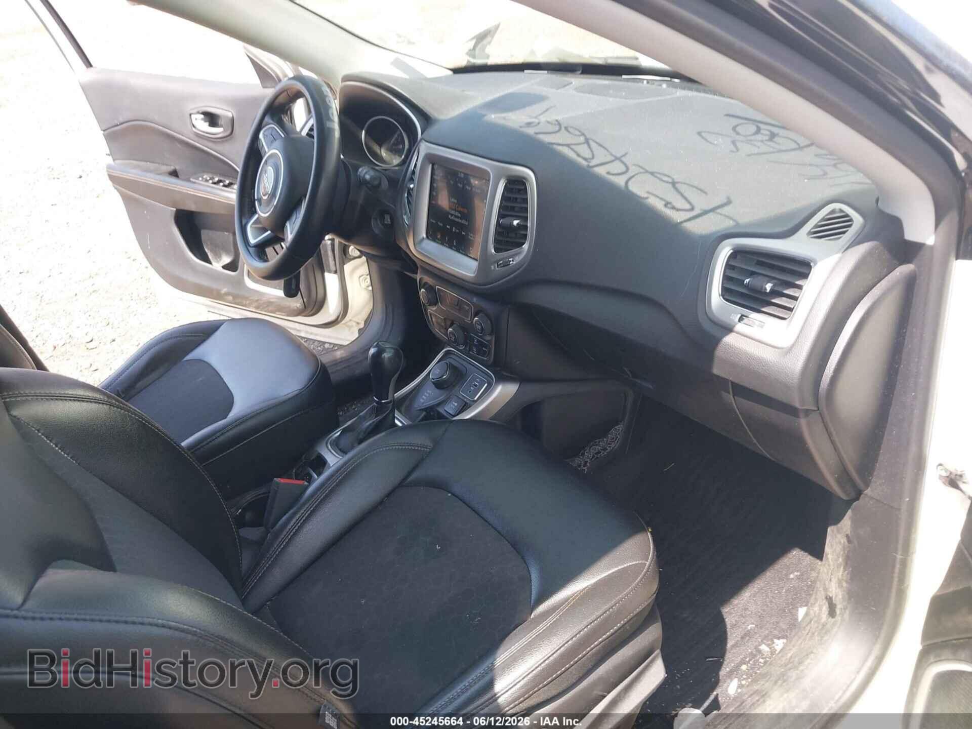 2019 JEEP COMPASS - VIN: 3C4NJDBB9KT653456 - Фото 5