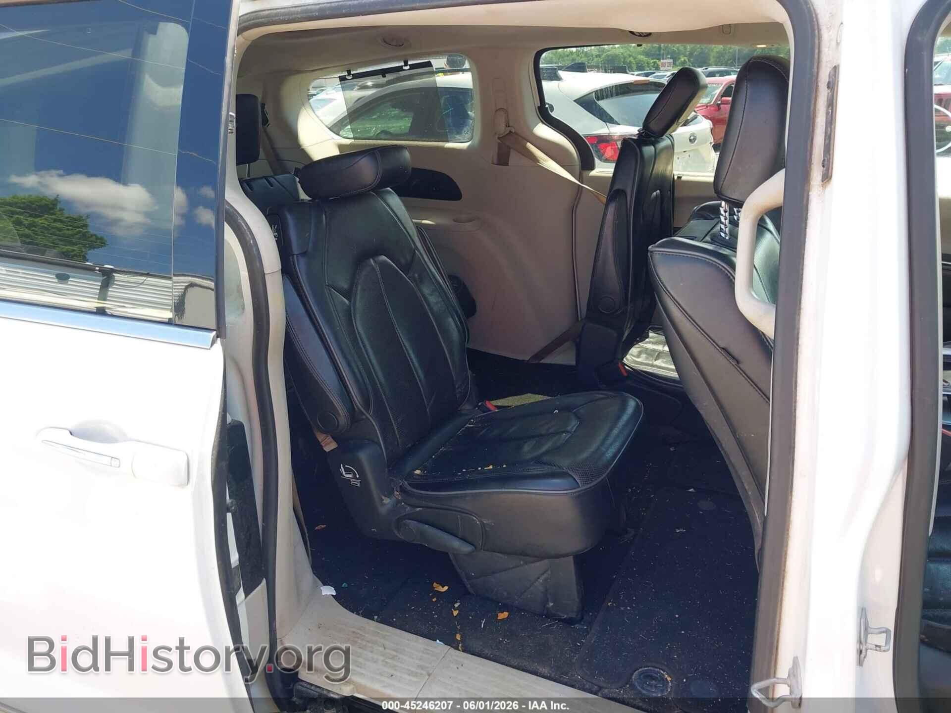 2018 CHRYSLER PACIFICA - VIN: 2C4RC1GG5JR251532 - Photo 8